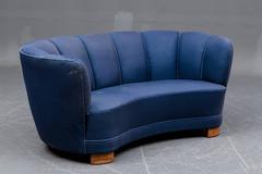 Banana Form Sofa
