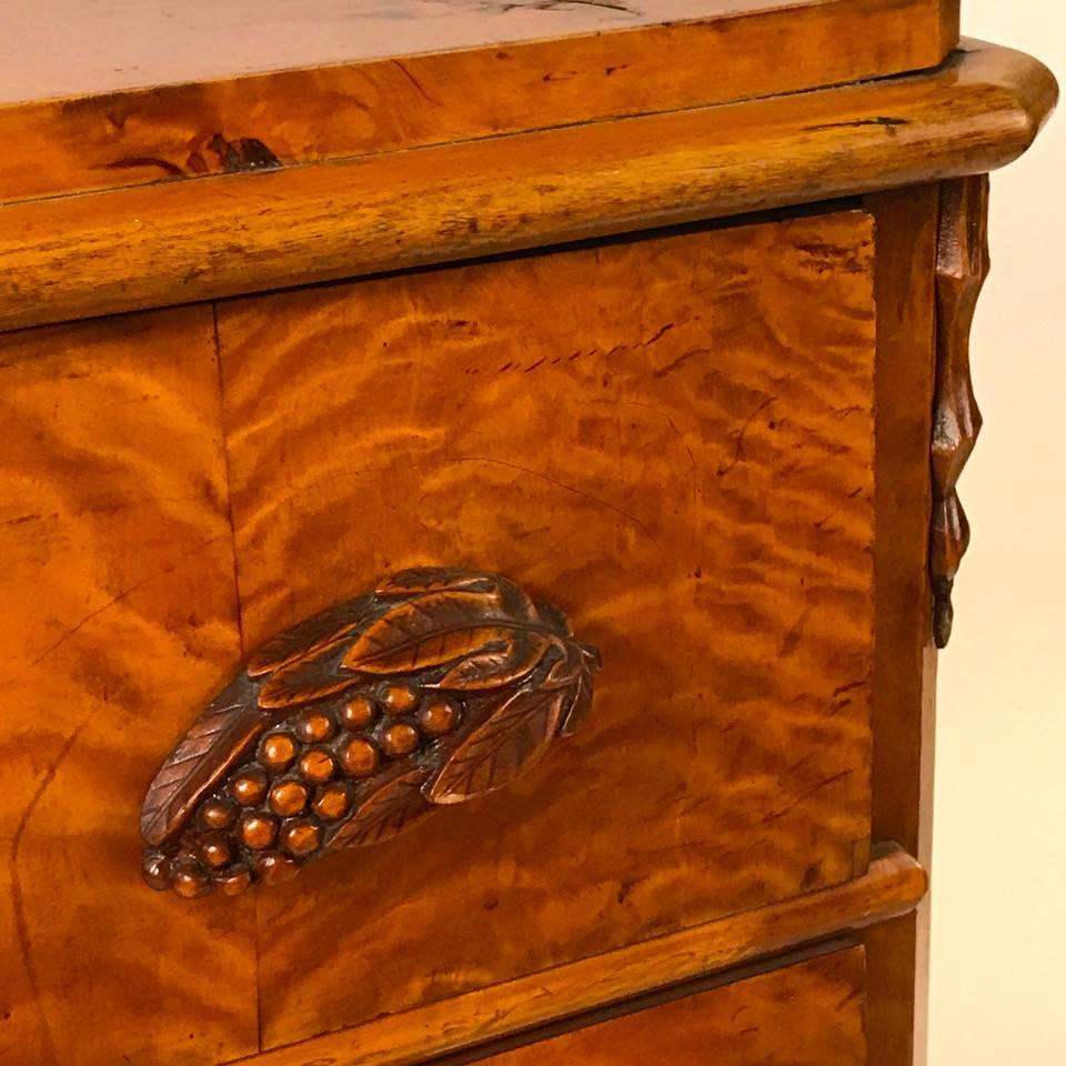 Swedish, 19th Century Birchwood Chest of Drawers In Good Condition In Hudson, NY