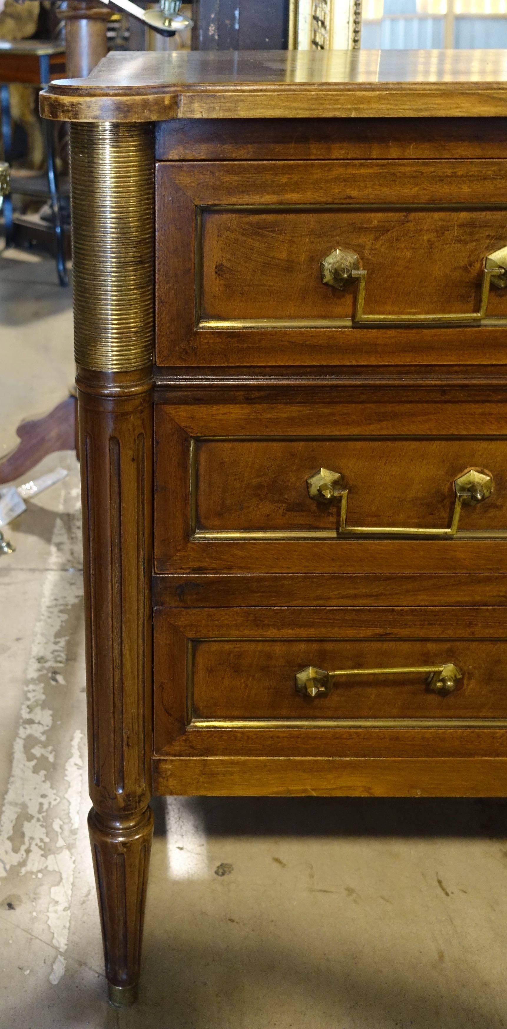 19th Century French Walnut Three Drawer Commode, Brass Details In Excellent Condition In New York, NY