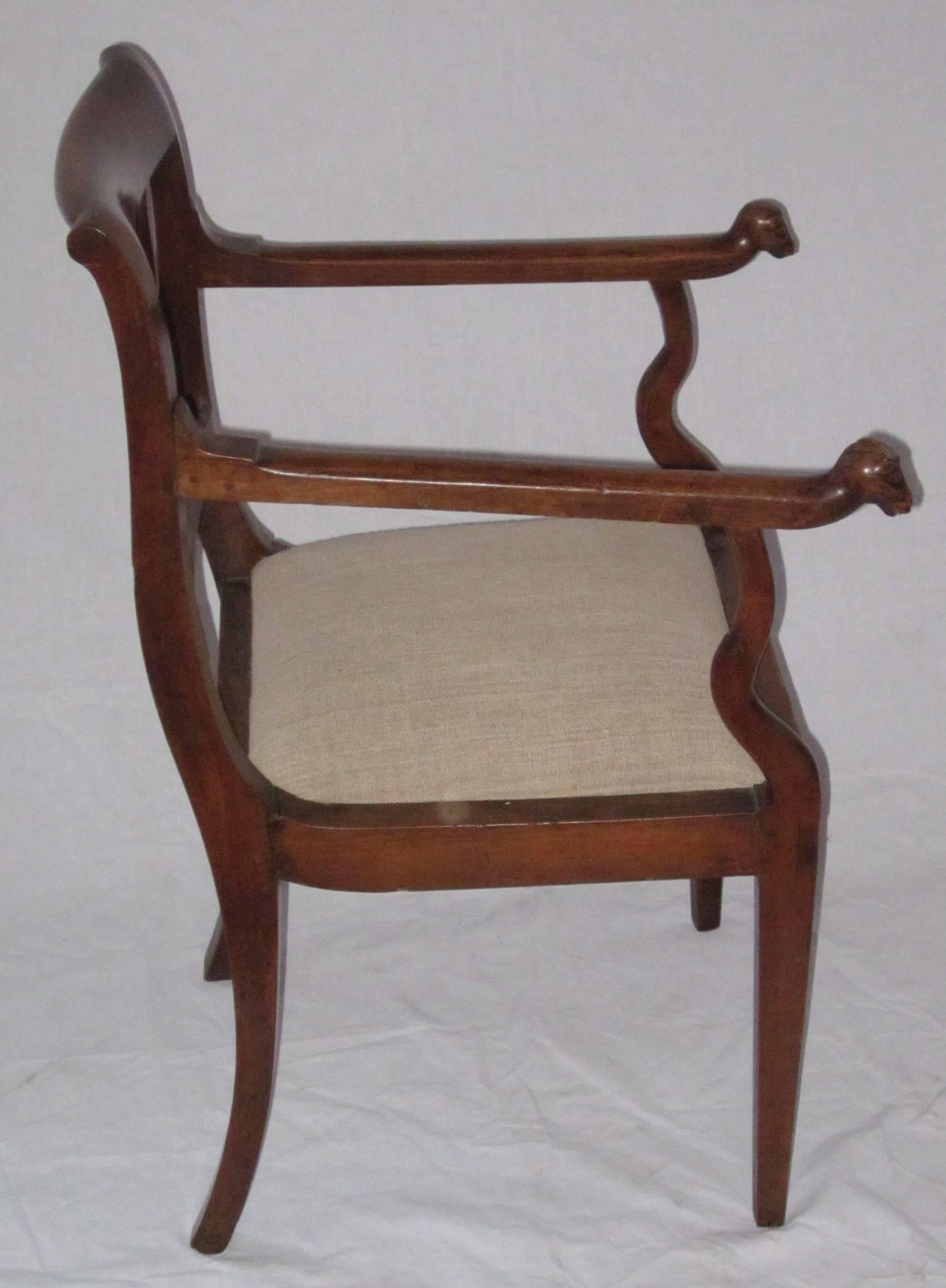 Walnut 18th Century English Armchair or Desk Chair, Decorative Animal Face Detail