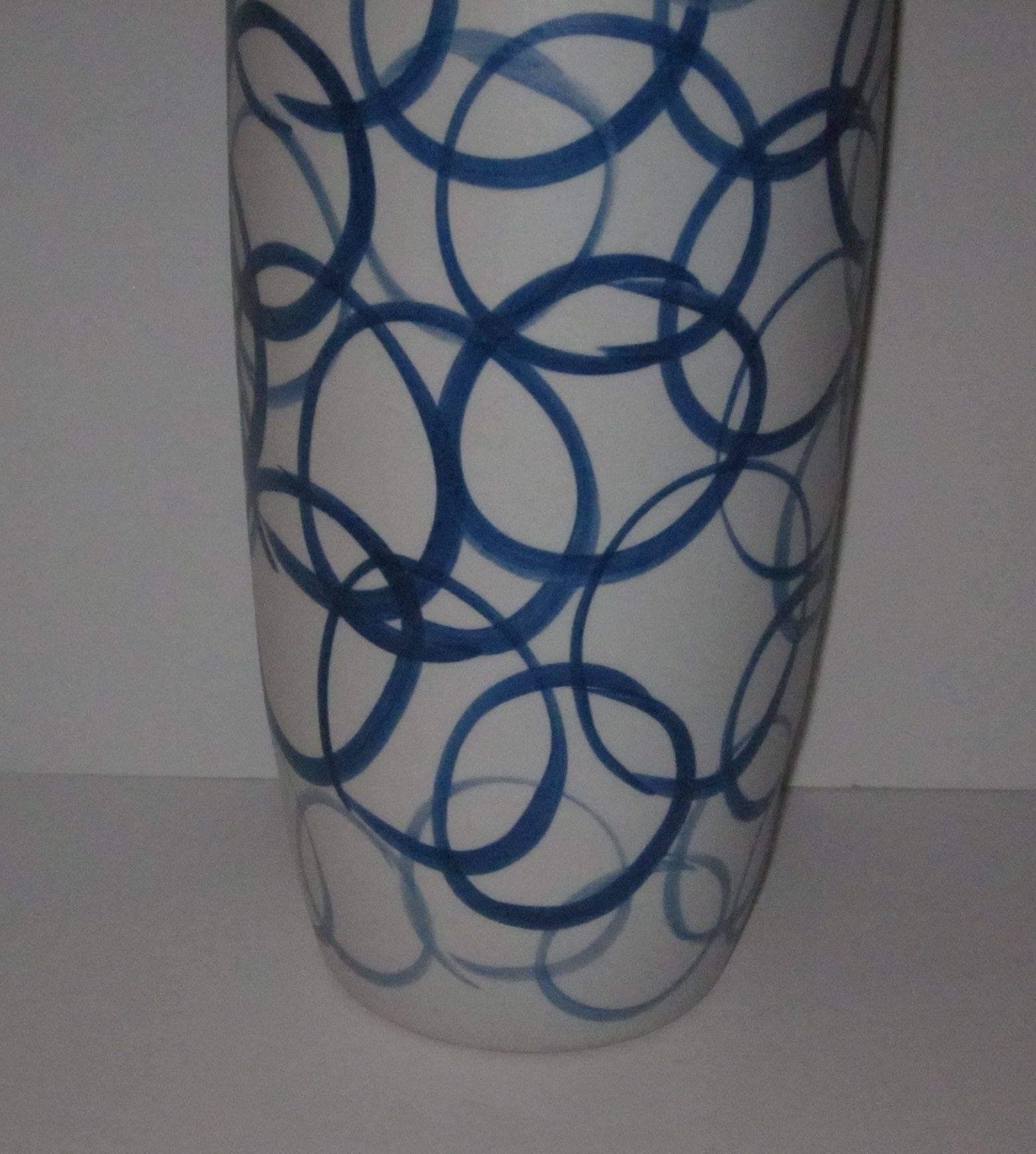 Chinese Large Porcelain White with Blue Circles Vase, China, Contemporary