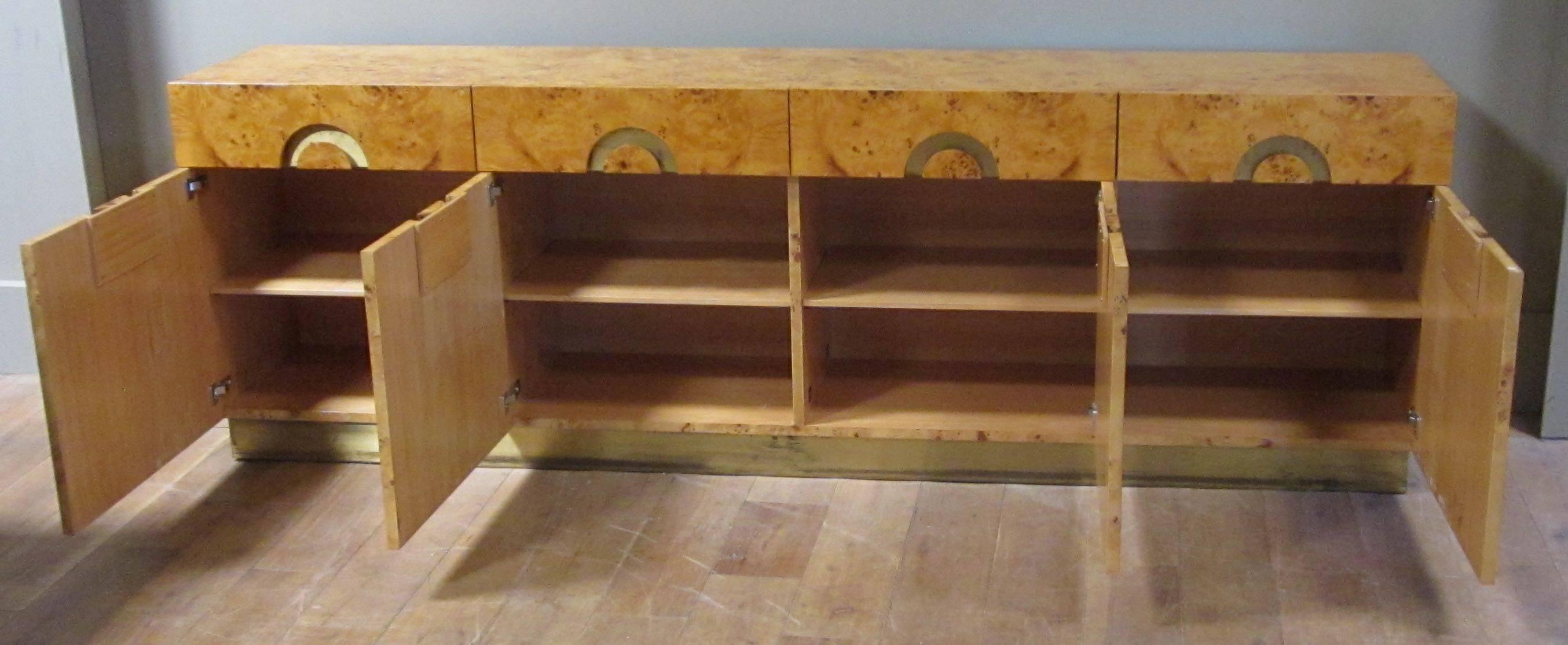 Italian circa 1970 Willy Rizzo Burl Birchwood Four-Door Credenza In Excellent Condition In New York, NY
