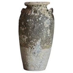 Vaso in ceramica Sawankhalok a forma di relitto, terracotta thailandese del XVI secolo