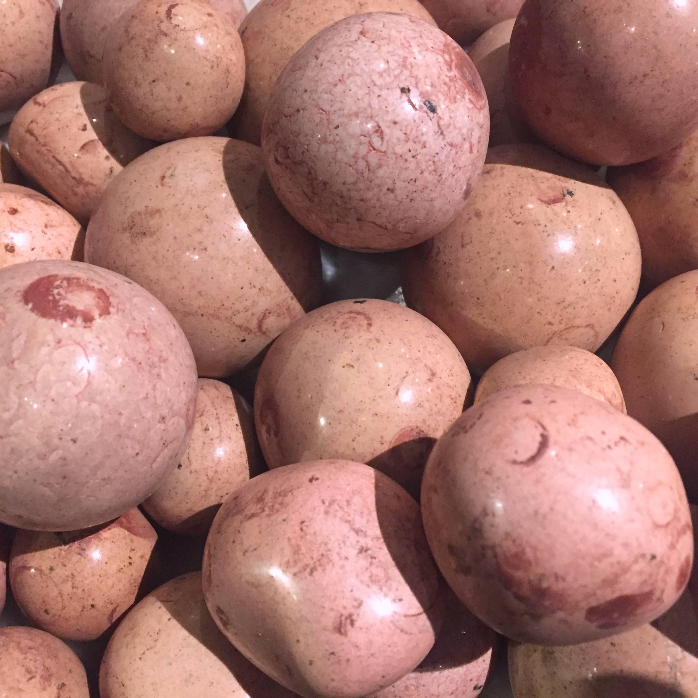 Contemporary Brazilian collection of 25 in total rose colored stone balls.
Four different sizes
Measures: Extra large 2.5