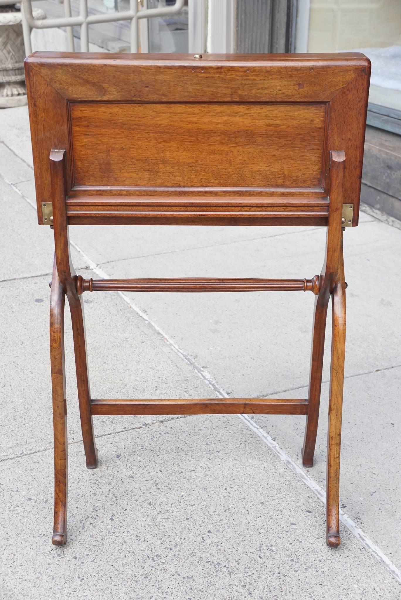 Early Victorian Mahogany Campaign Folding Travel Desk In Excellent Condition In Hudson, NY