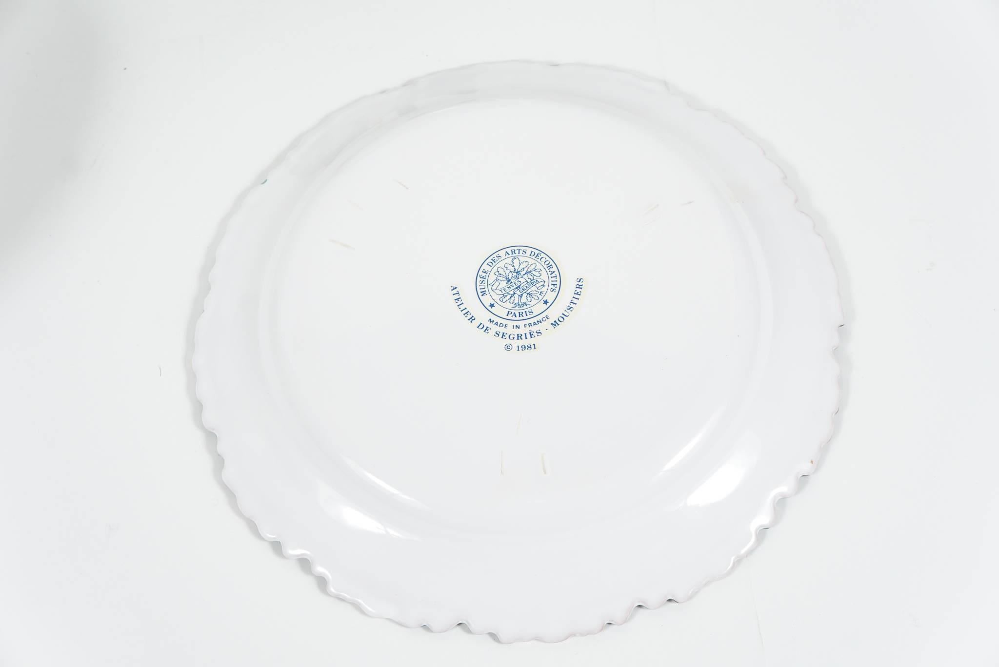 12 Floral French Faience Plates from the Estate of Paul & Bunny Mellon In Excellent Condition In Hudson, NY