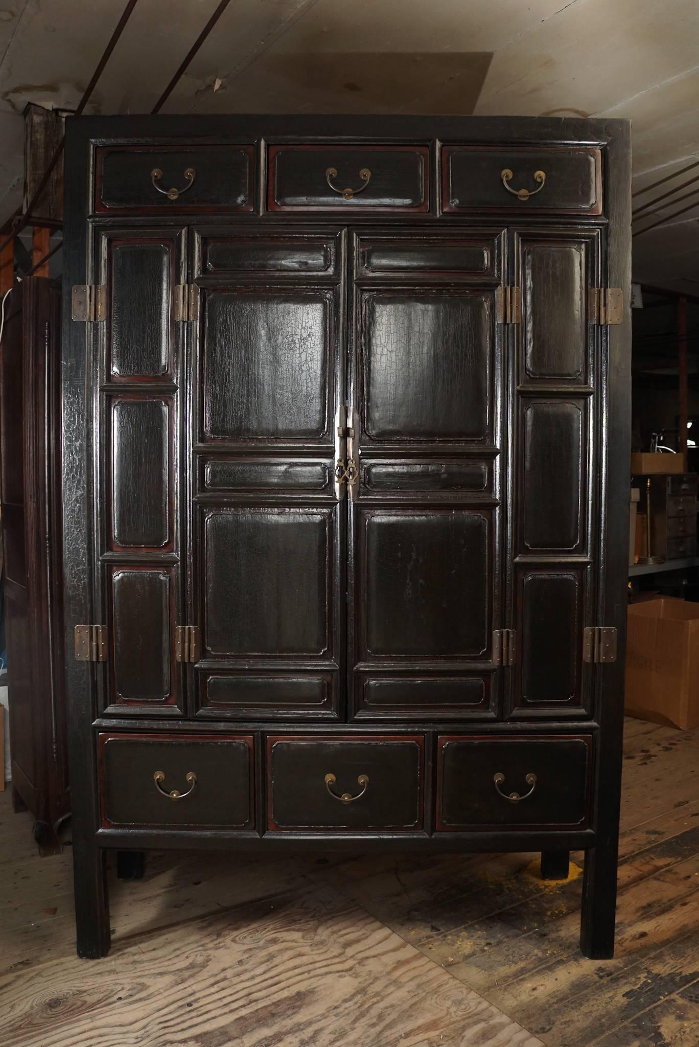 Large Late 19th Century Chinese Black Lacquer Two-Door Cabinet with Drawers 3
