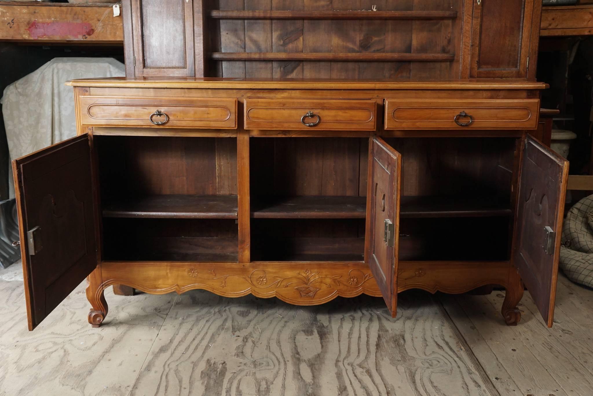 Rococo 18th Century French Louis XIV Cherry Buffet