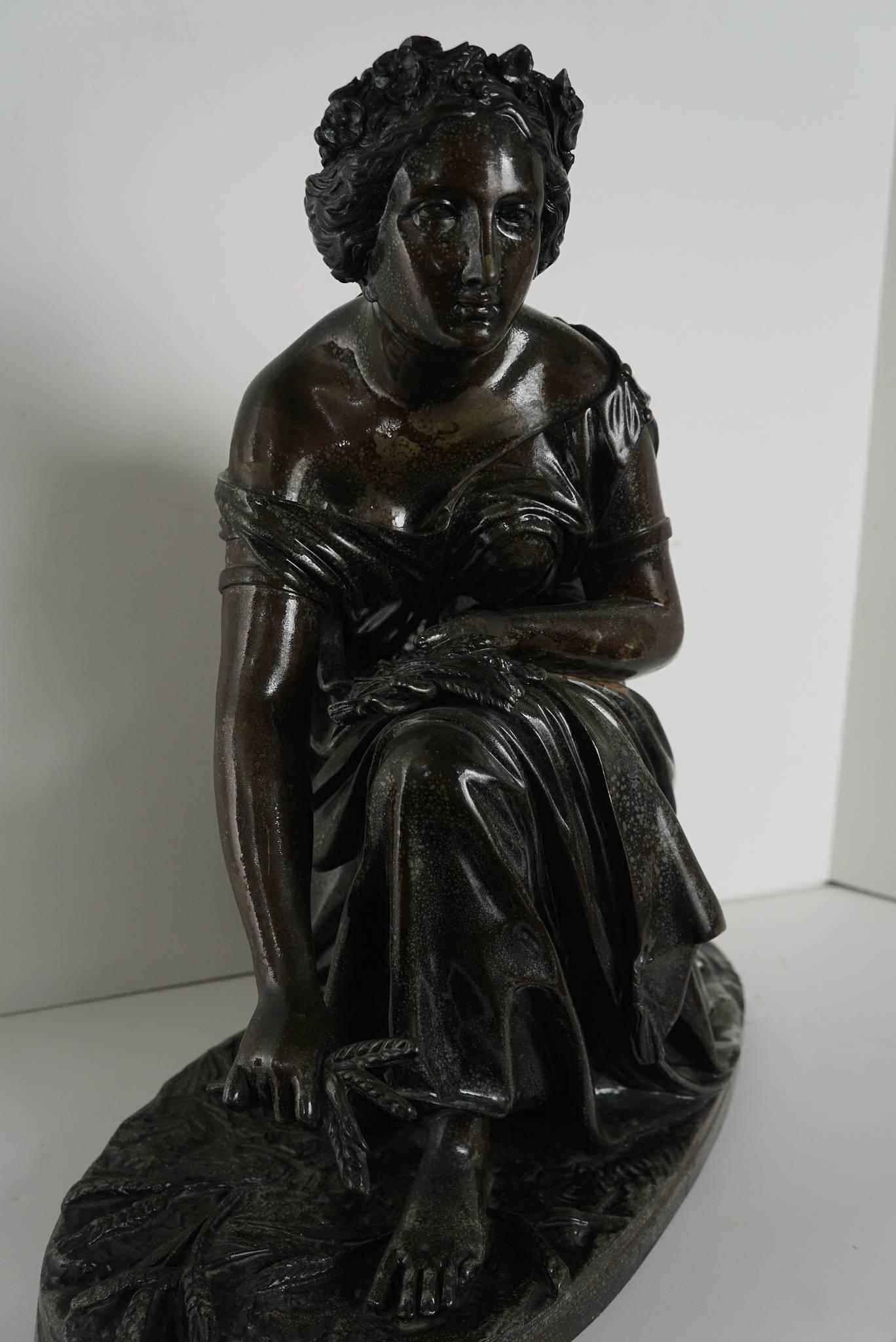 Nice Late 19th Century French Bronze Sculpture of a Classical Maiden 2