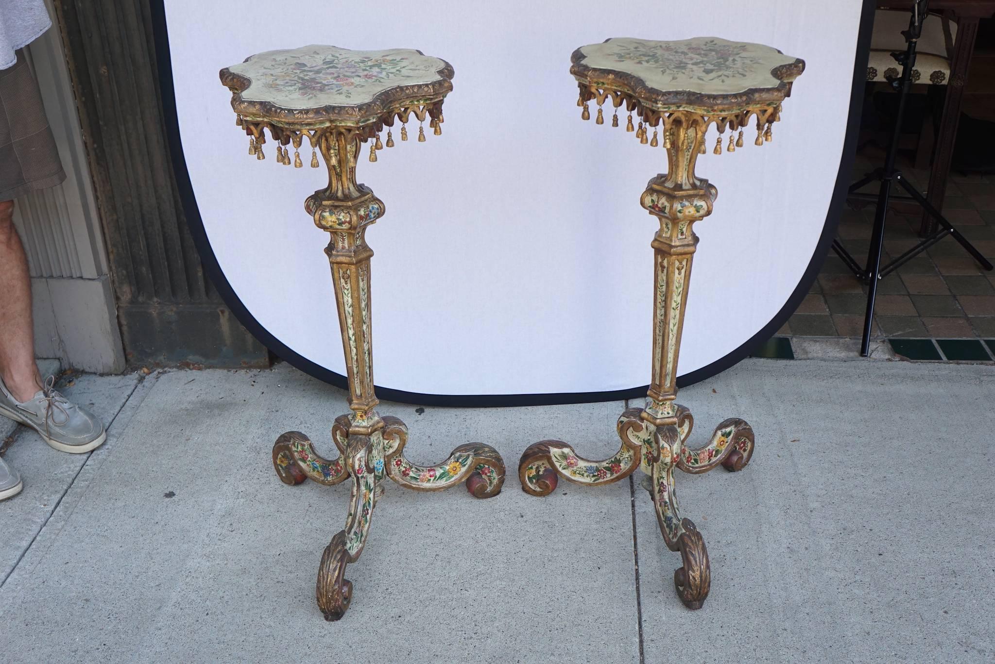 Pair of 19th Century Venetian Carved Painted and Gilded Pedestals 4