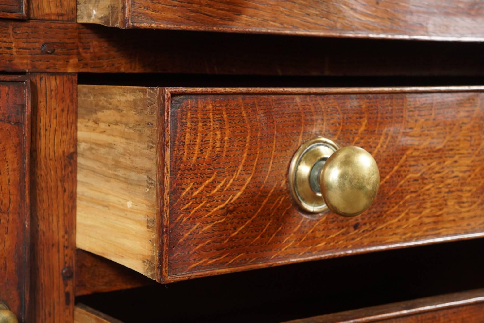 Hand-Crafted Oak Early 19th Century Welsh Dresser, circa 1800