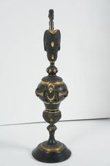 Paire d'urnes de cheminée du 19ème siècle en bronze doré et patiné