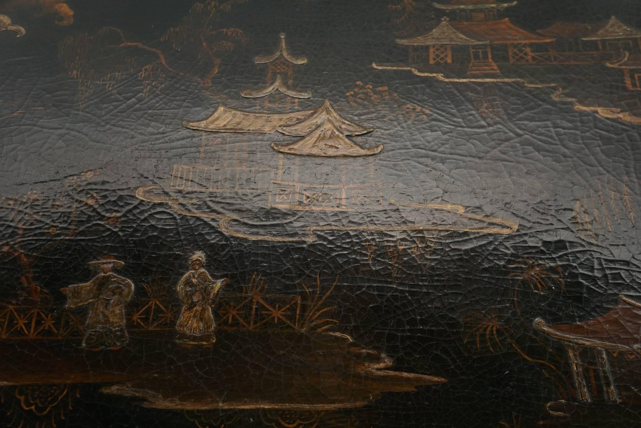 Hand-Painted Victorian Chinoiserie Gilt Decorated Papier Mâché Lacquered Tray on Stand