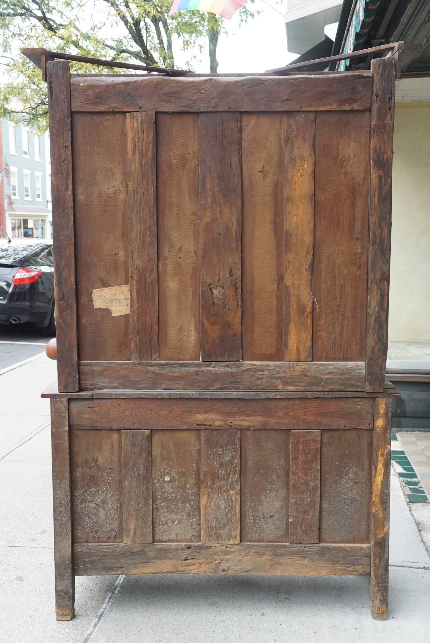 18th Century Oak French Louis XV Normandy Buffet Deux Corp For Sale 4