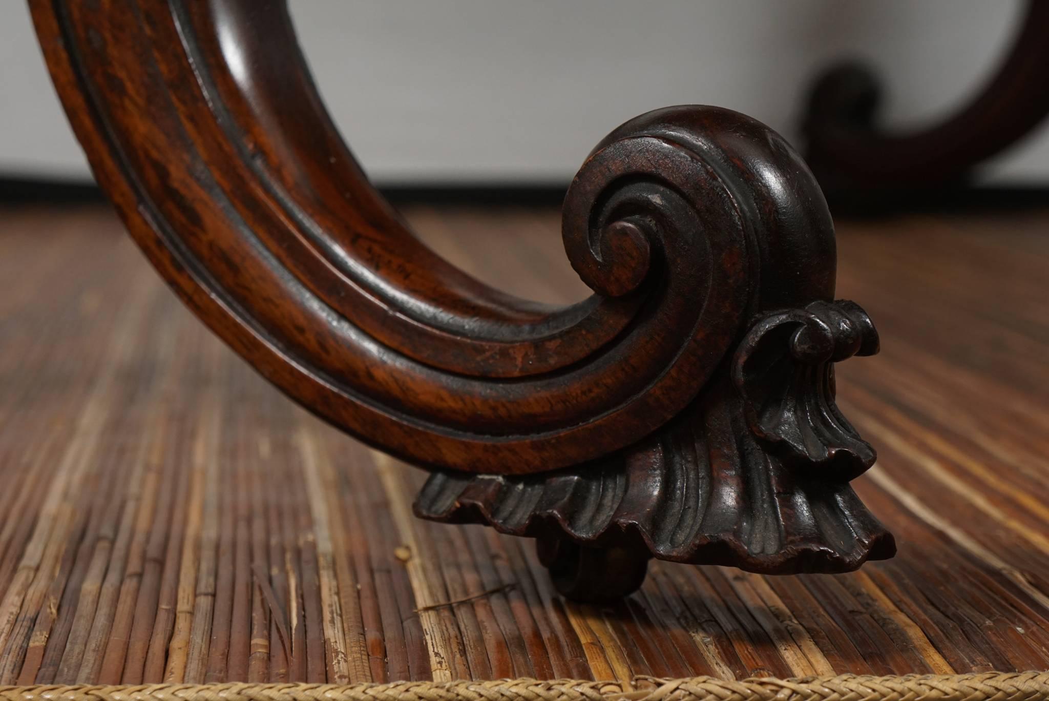 English Rosewood Early Victorian Library Table For Sale 3