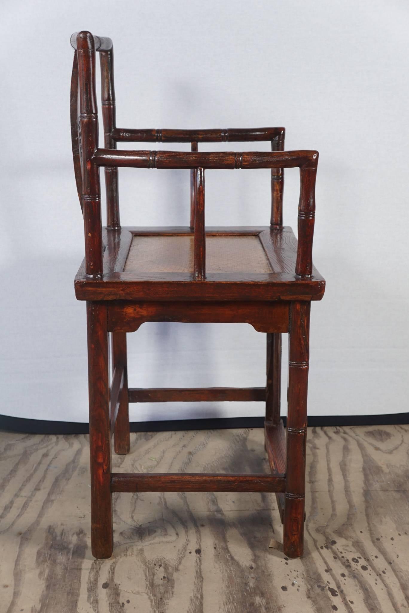 Pair of Early 19th Century Elm Chinese Armchairs In Good Condition For Sale In Hudson, NY