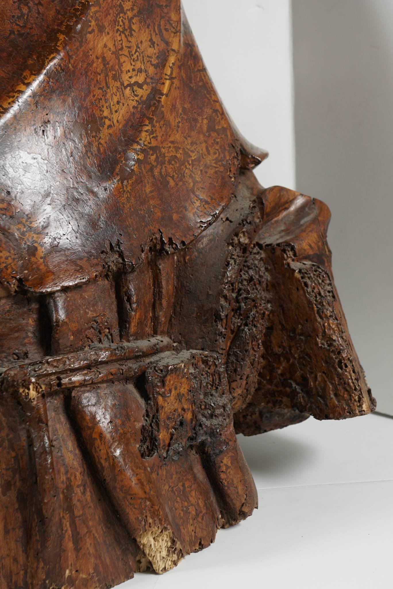 Lifesize Sienese Wood Carved Bust of a Monk, circa 1580-1600 In Good Condition In Hudson, NY