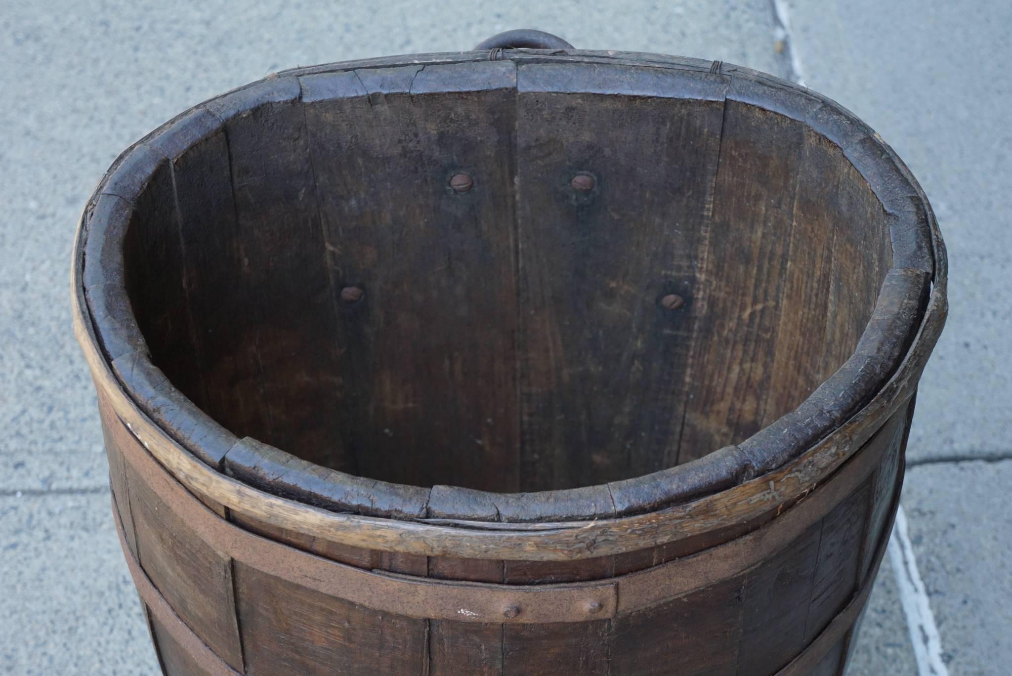 Mid-19th Century, French Oak Flat Back Iron Bound Barrel In Good Condition In Hudson, NY