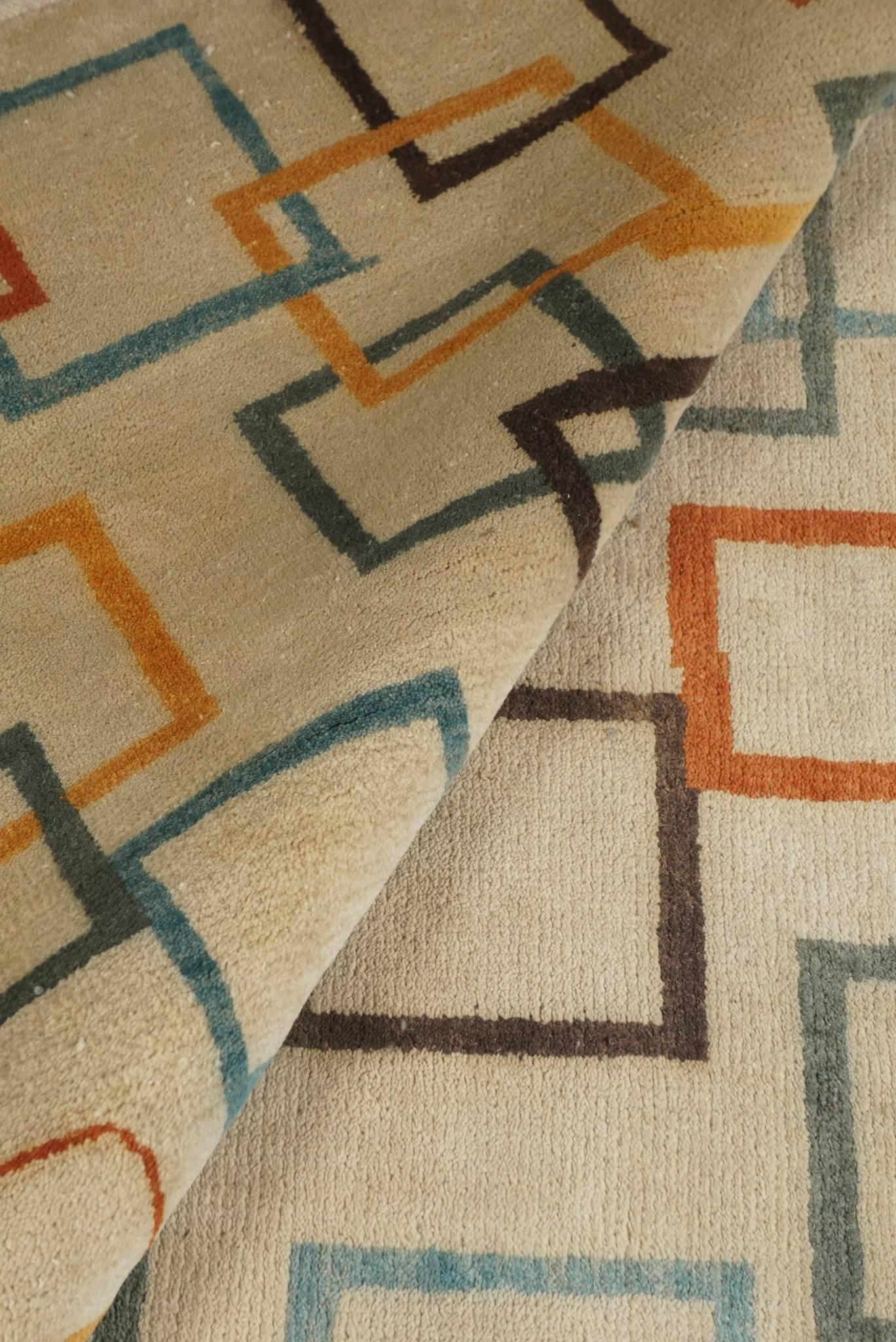 Modernist Scandinavian Wool Rug In Excellent Condition In Hudson, NY