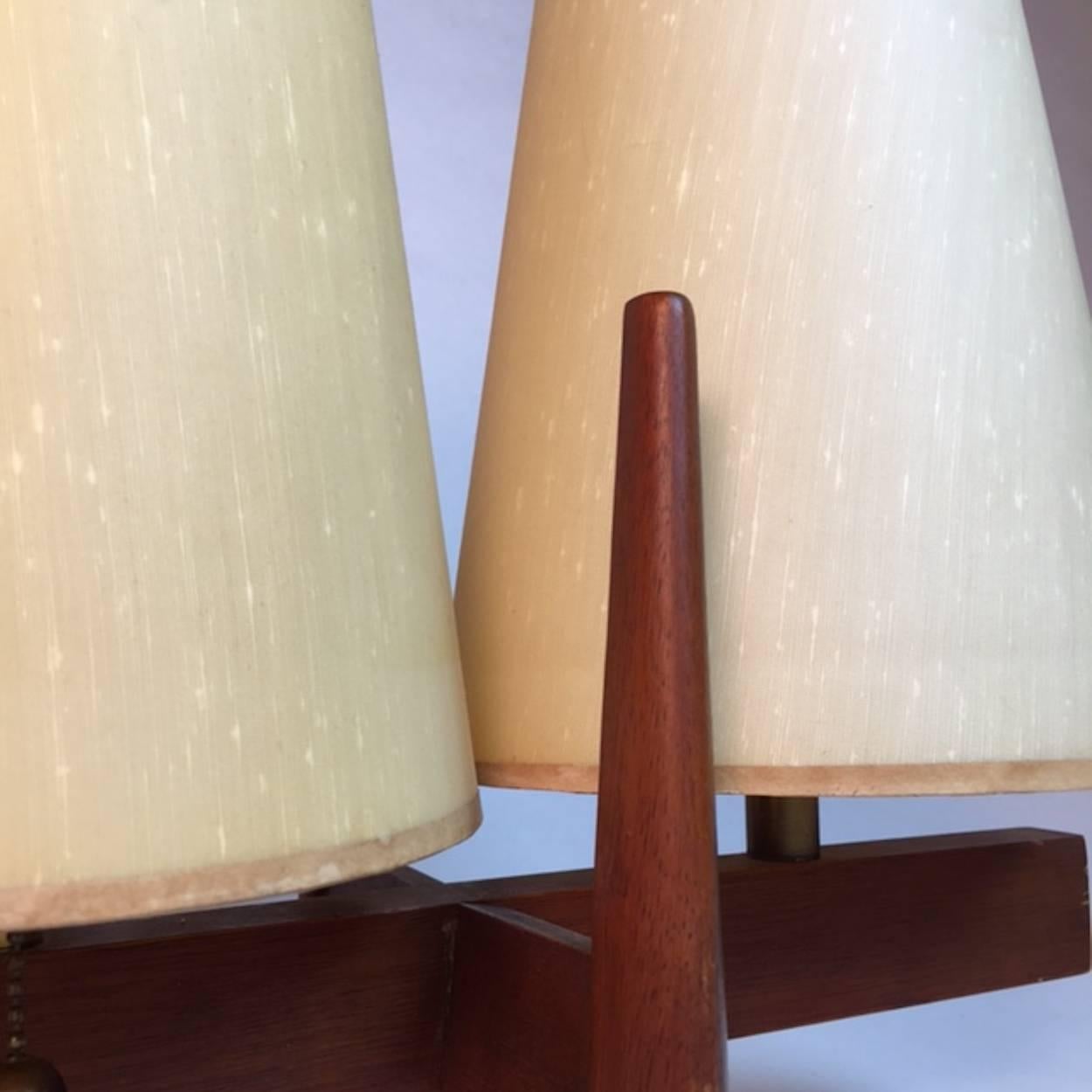 Unique Three-Shade Danish Modern Table Lamp In Good Condition For Sale In Hudson, NY