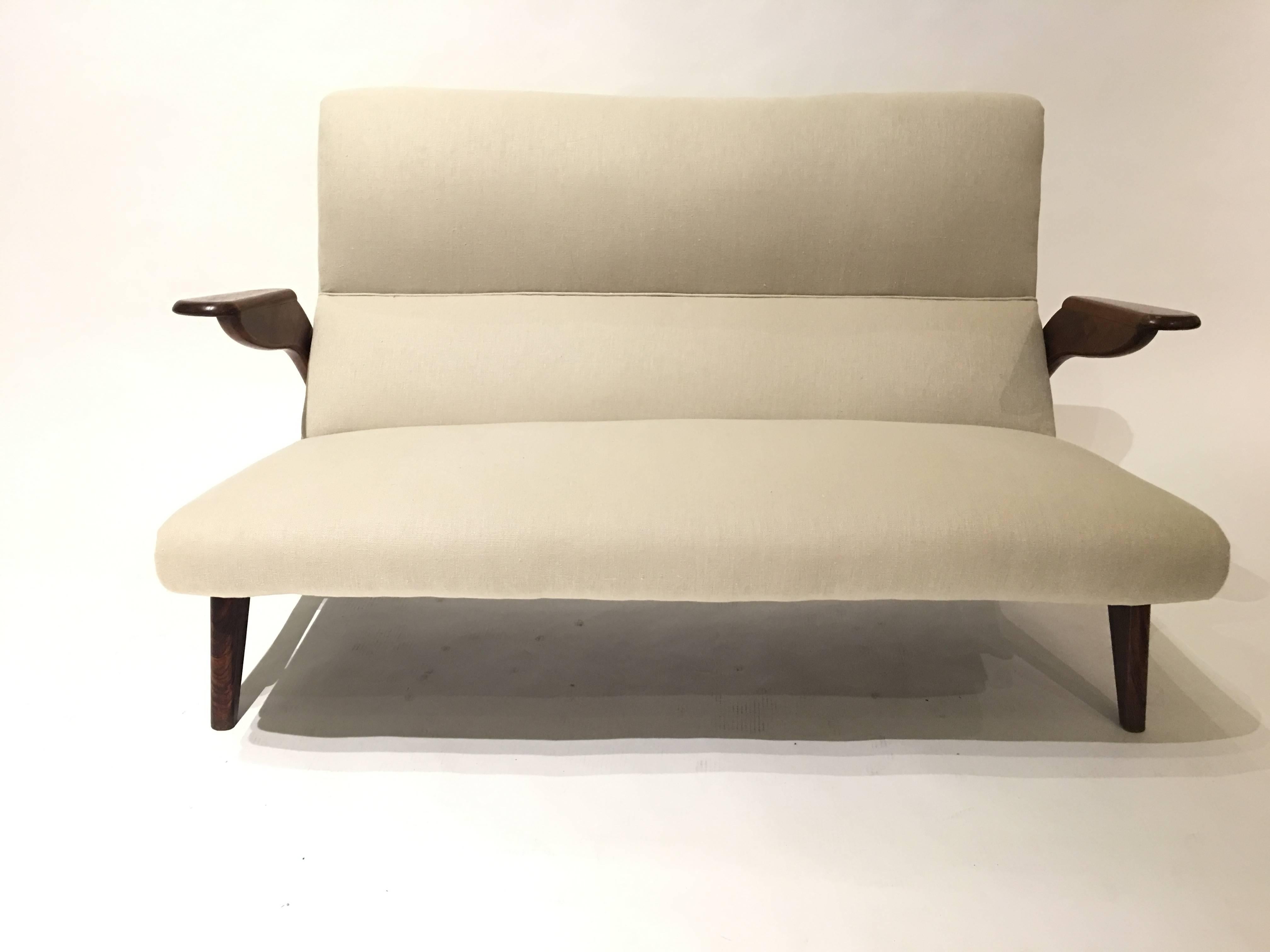Italian Mid-Century Settee In Excellent Condition In Hudson, NY