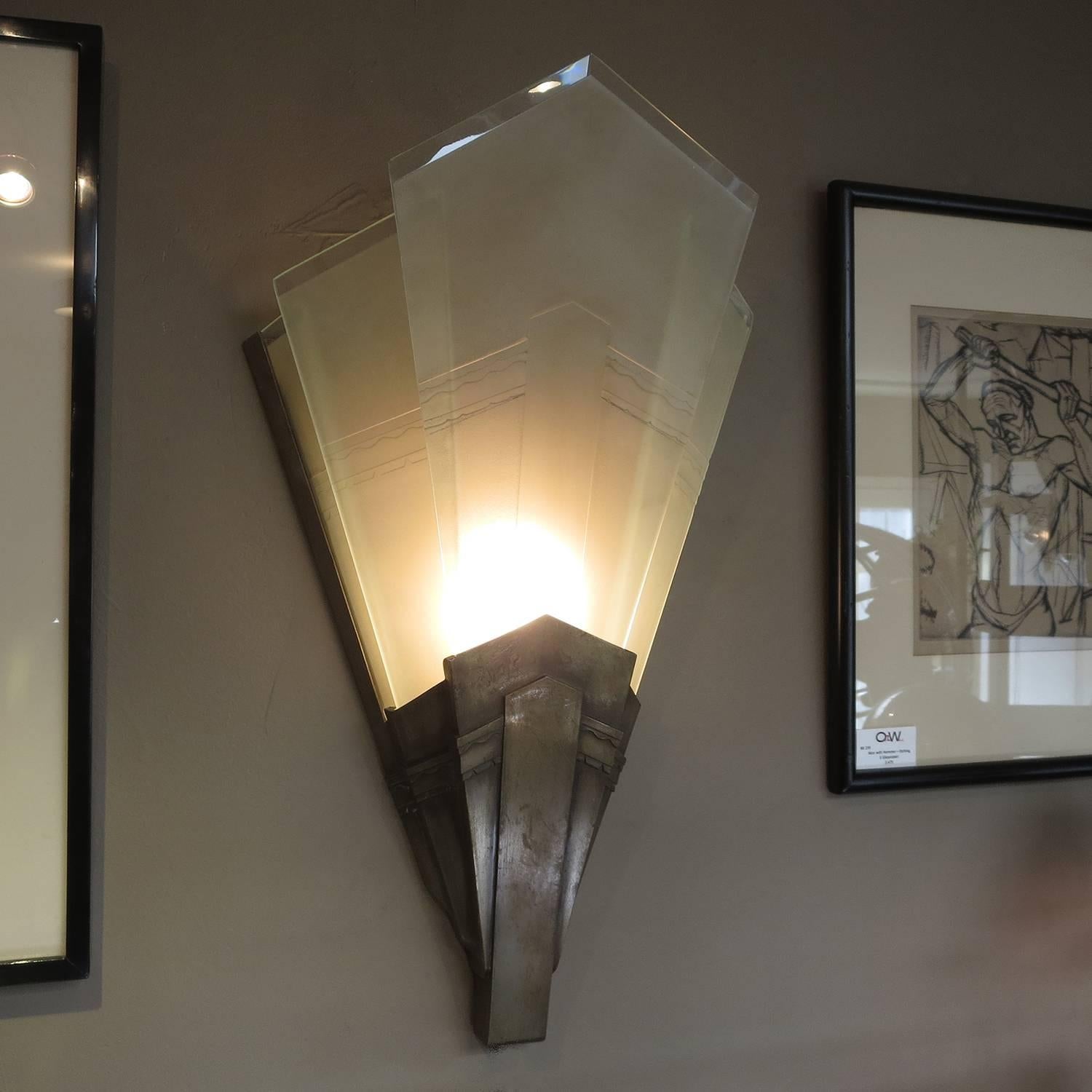 Impressive Silvered Bronze Art Deco Wall Sconces In Good Condition In North Hollywood, CA