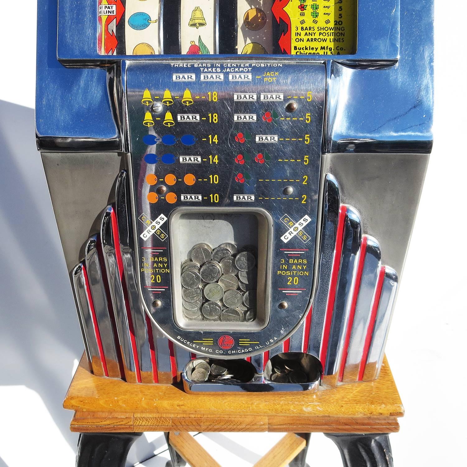 slot machine stand