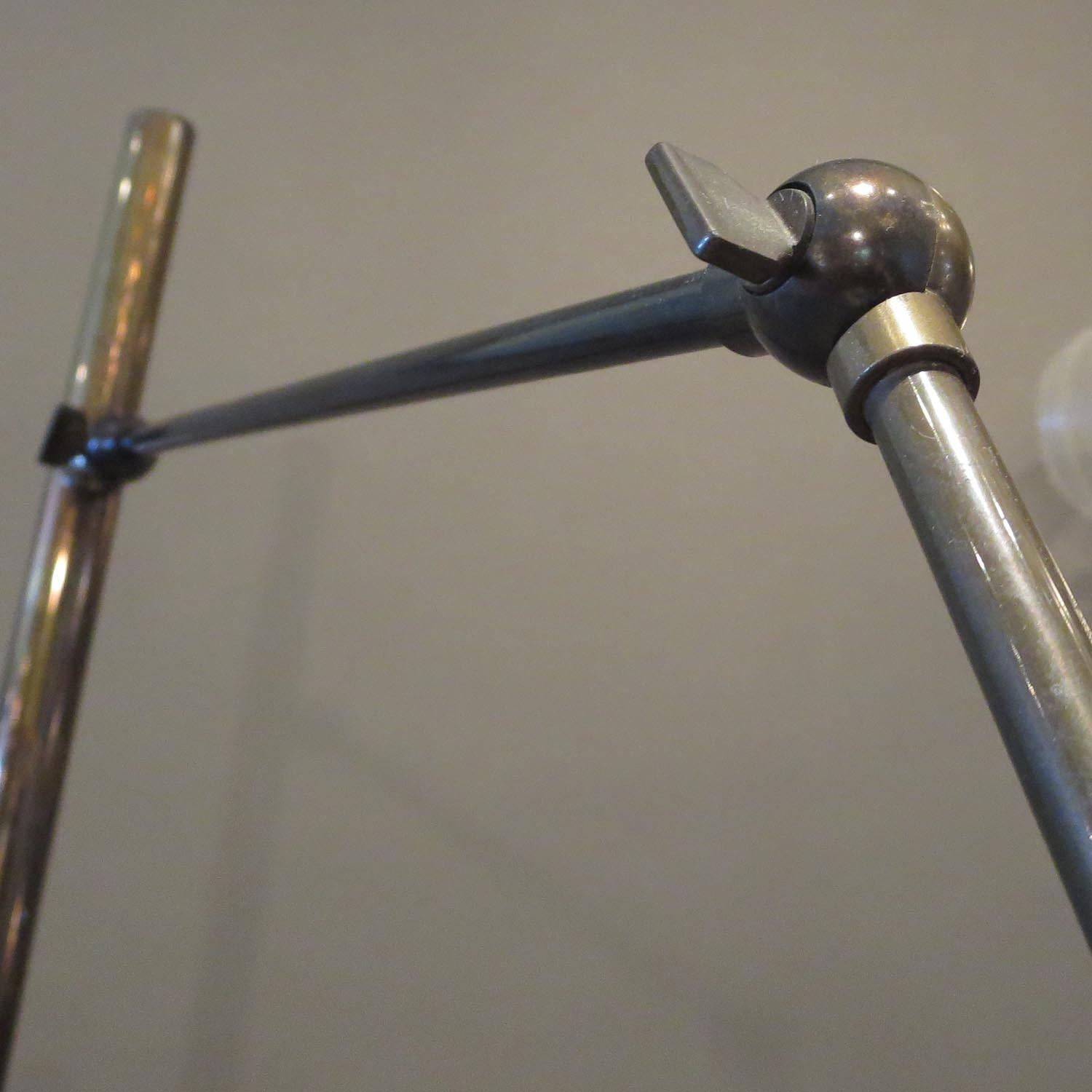 Brass Easel Floor Lamp by Angelo Lelli for Arredoluce For Sale 1