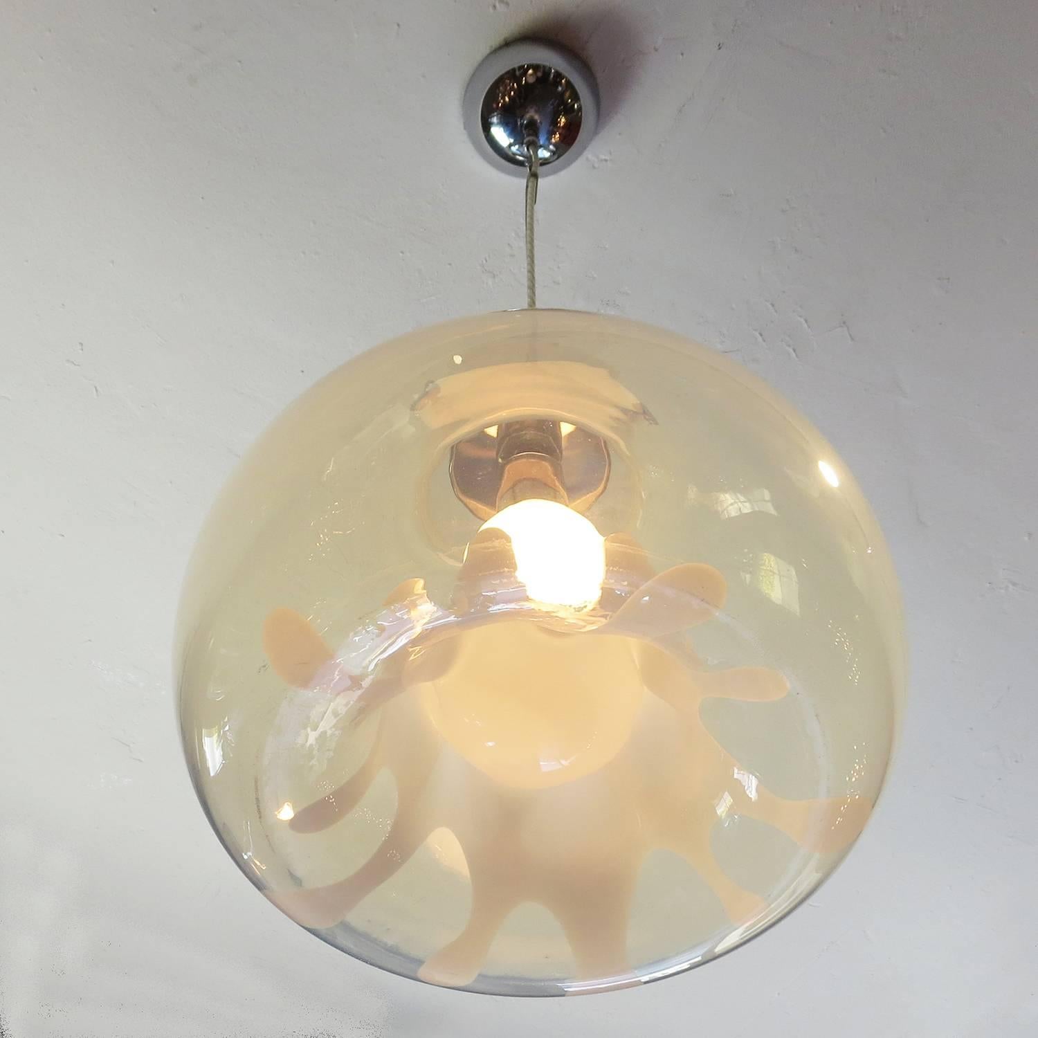 Molded Glass Hanging Pendant by Toni Zuccheri for VeArt, Murano, Italy In Excellent Condition In North Hollywood, CA