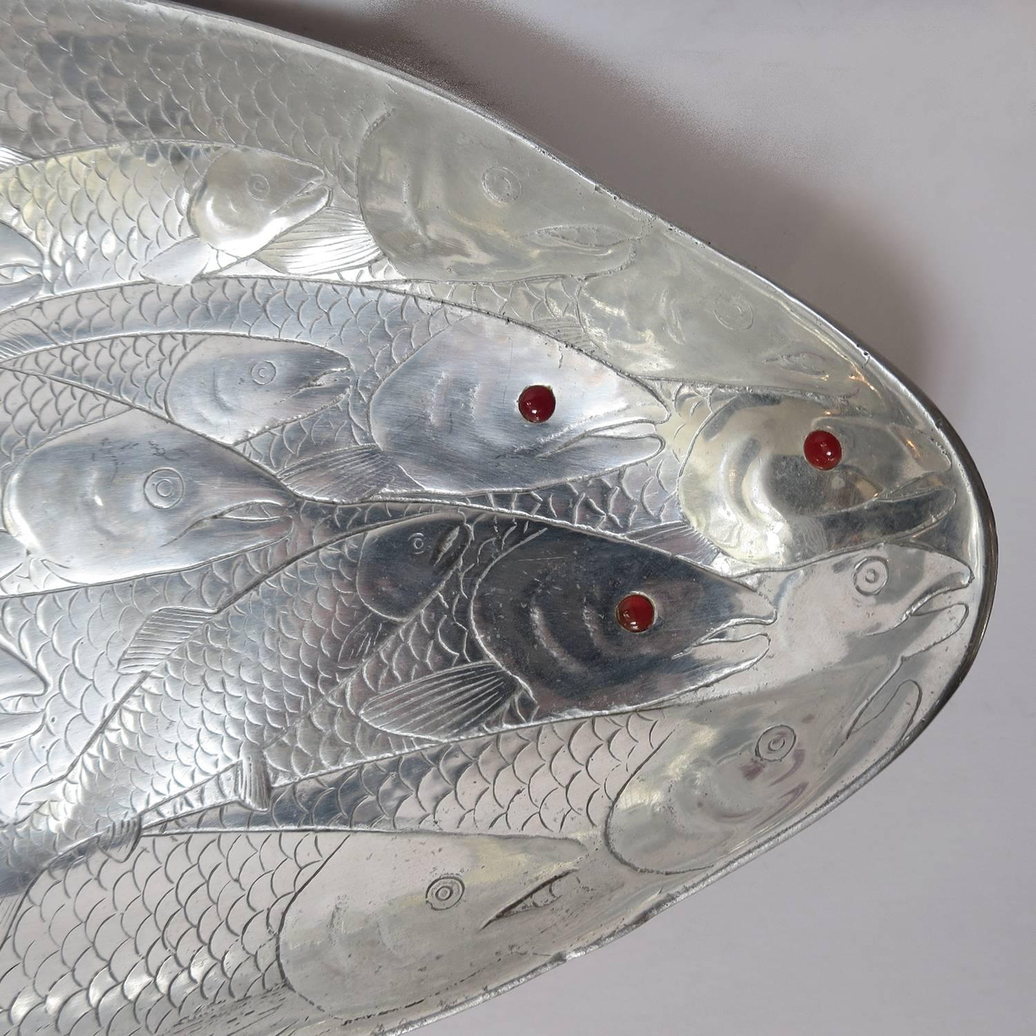 Arthur Court Polished Aluminum Fish Serving Platter In Excellent Condition In North Hollywood, CA