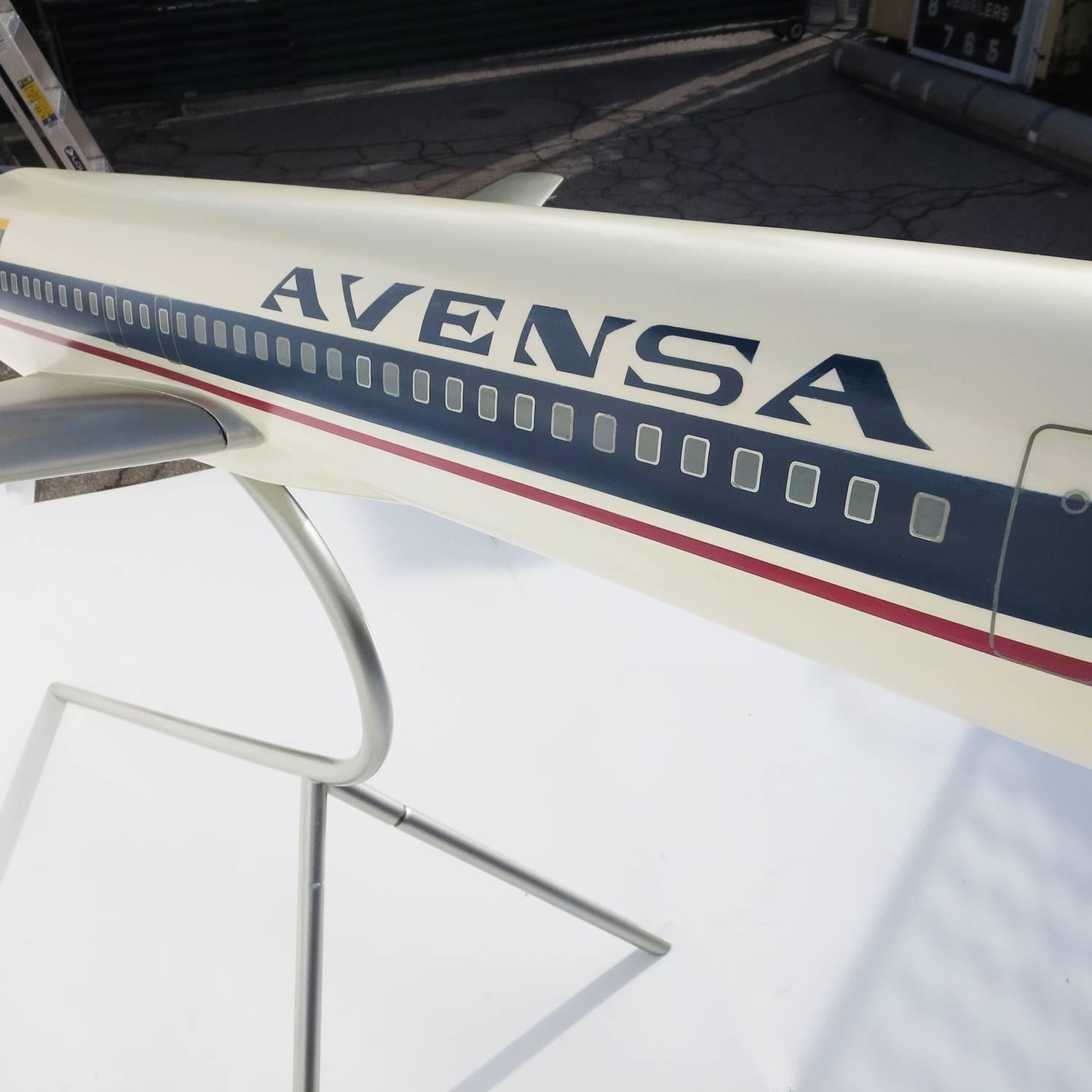 Massive Boeing 727 Cutaway Jet Model for Avensa Airlines 1
