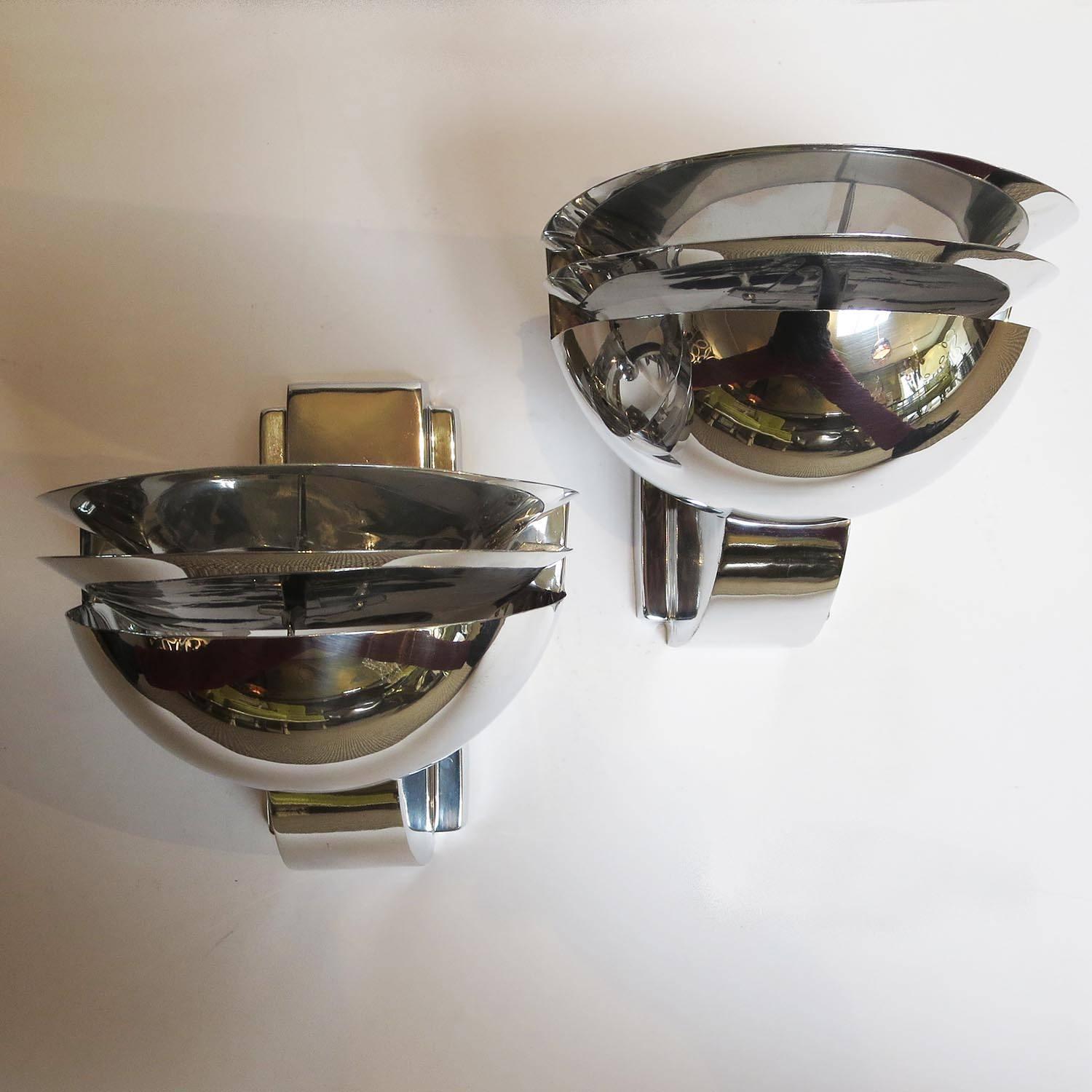 American Elegant Art Deco Wall Sconces in Polished Aluminium