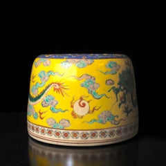 17-18th c Beautiful porcelain Vase with Dragons decor and kintsugi repair
