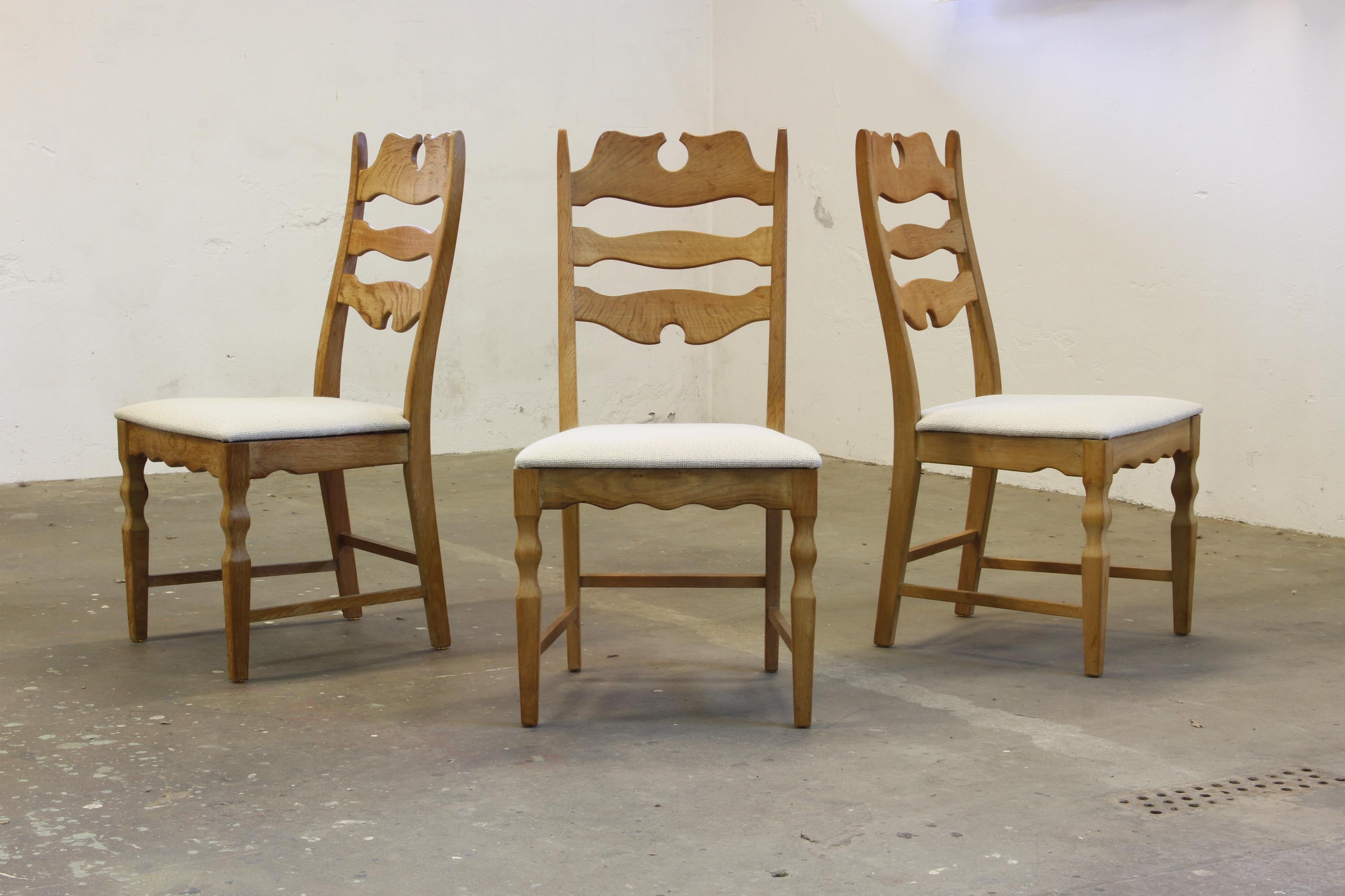 Metà XX secolo Set di 6 sedie danese Razorblade Highback in Oak Light di Henning Kjærnulf 1960 in vendita