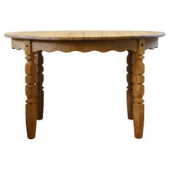 Vintage 1960s Danish Round Extendable Dining Table in Oak style of Henning Kjærnulf