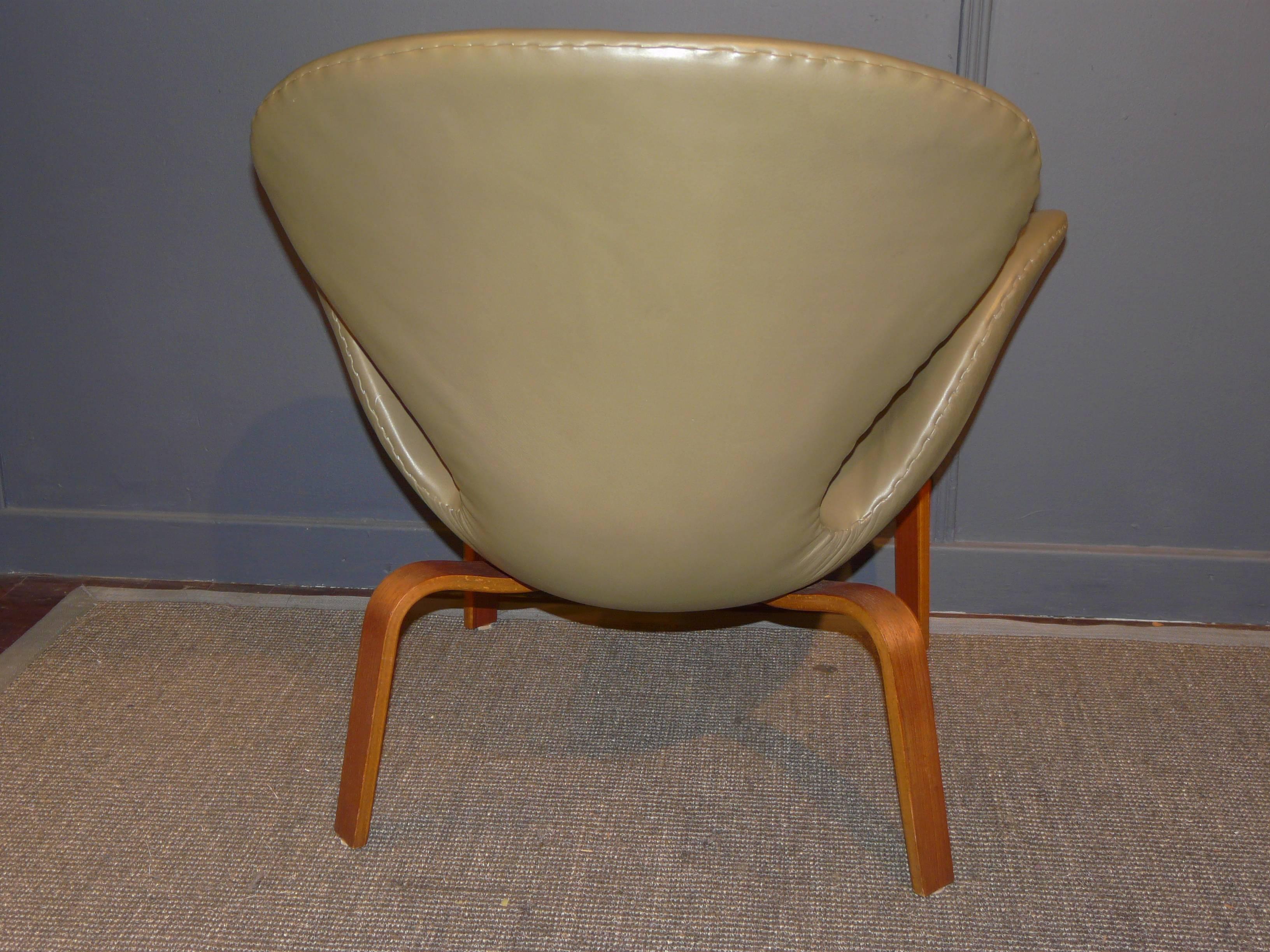 swan chair for sale