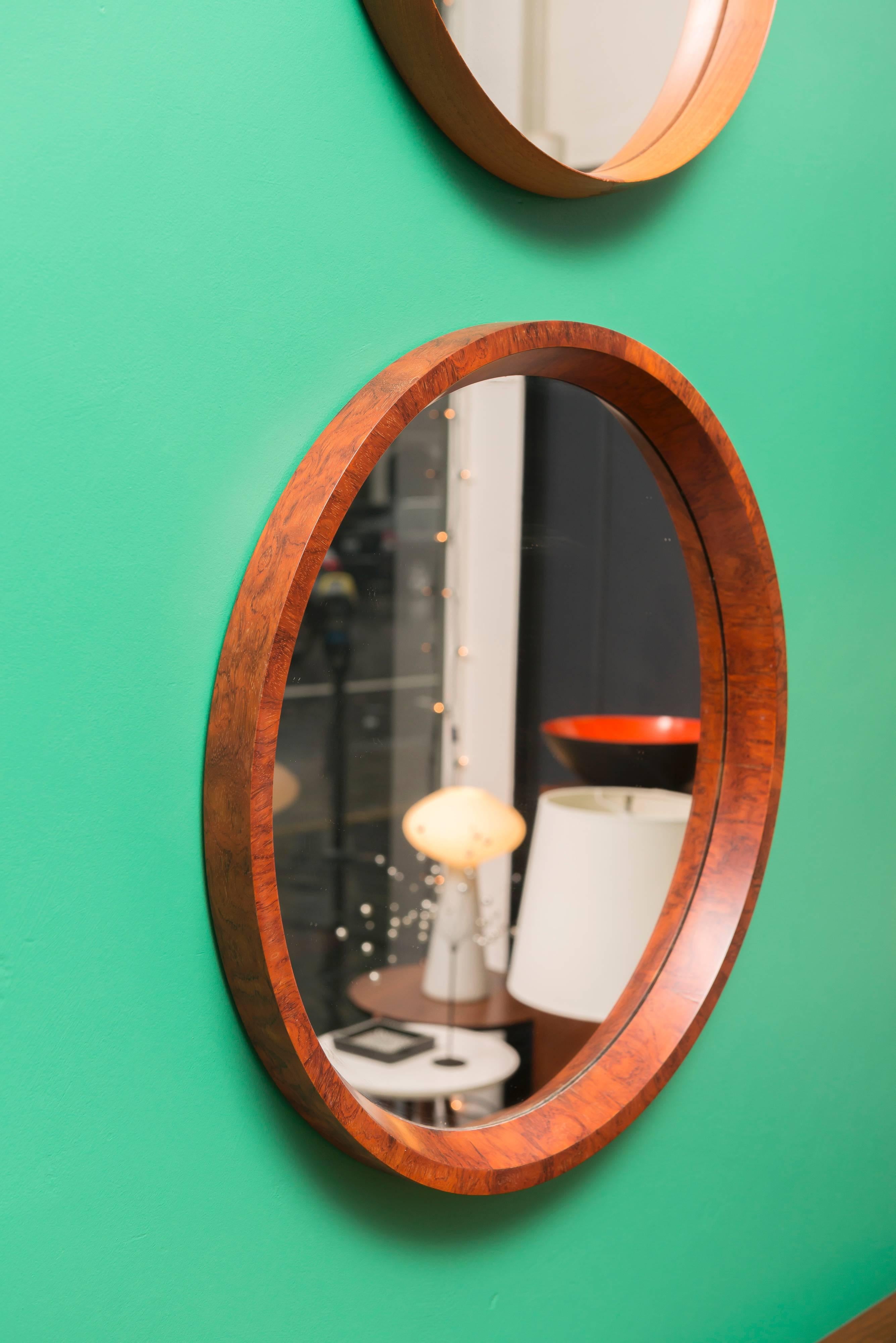 Sophisticated burl elmwood wall mirror, modern and Classic in styling. Excellent original condition.