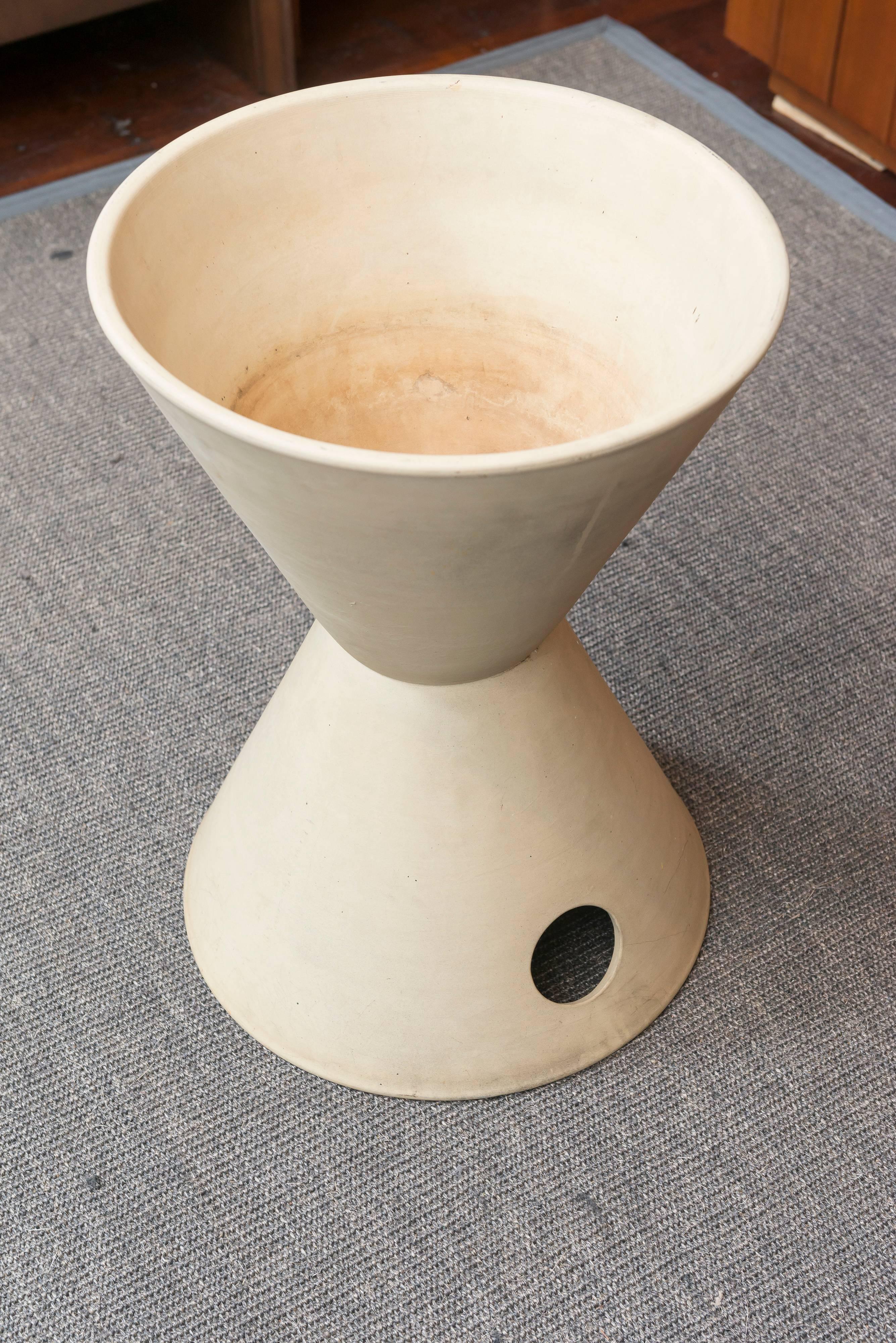 Mid-Century Modern Lagardo Tackett for Architectural Pottery For Sale