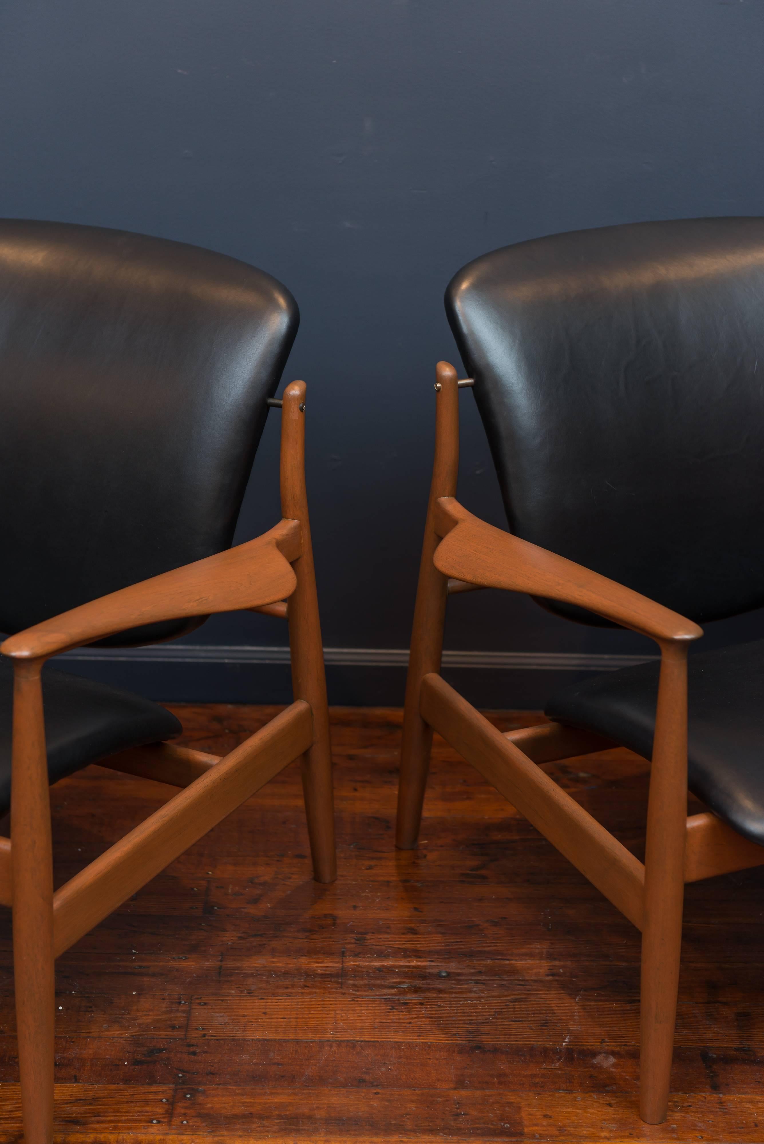 Pair of Finn Juhl design teak lounge chairs for France & Son, Denmark. Newly refinished frames and upholstered in high quality leather, super comfy.