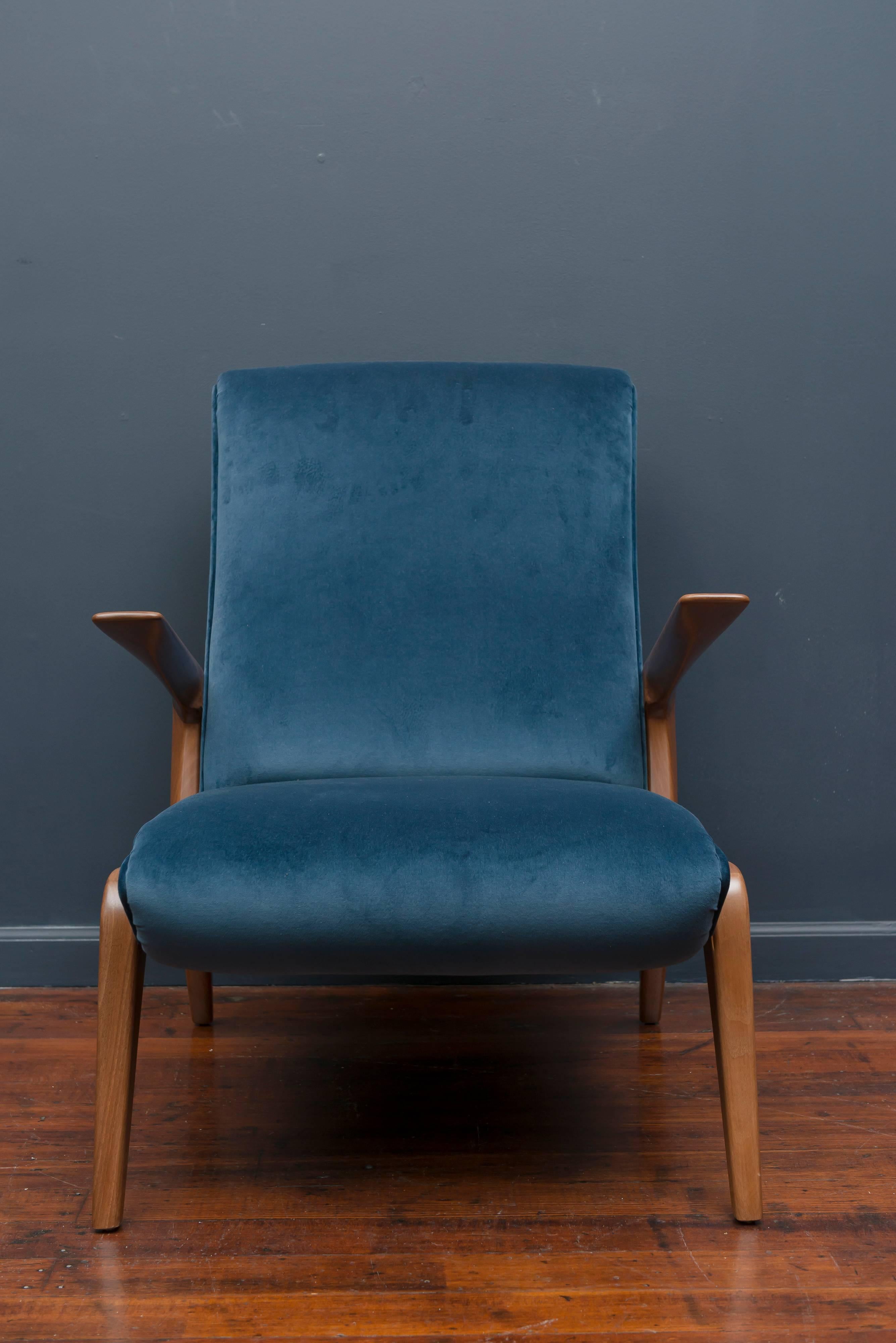 Mid-20th Century Osvaldo Borsani Lounge Chair