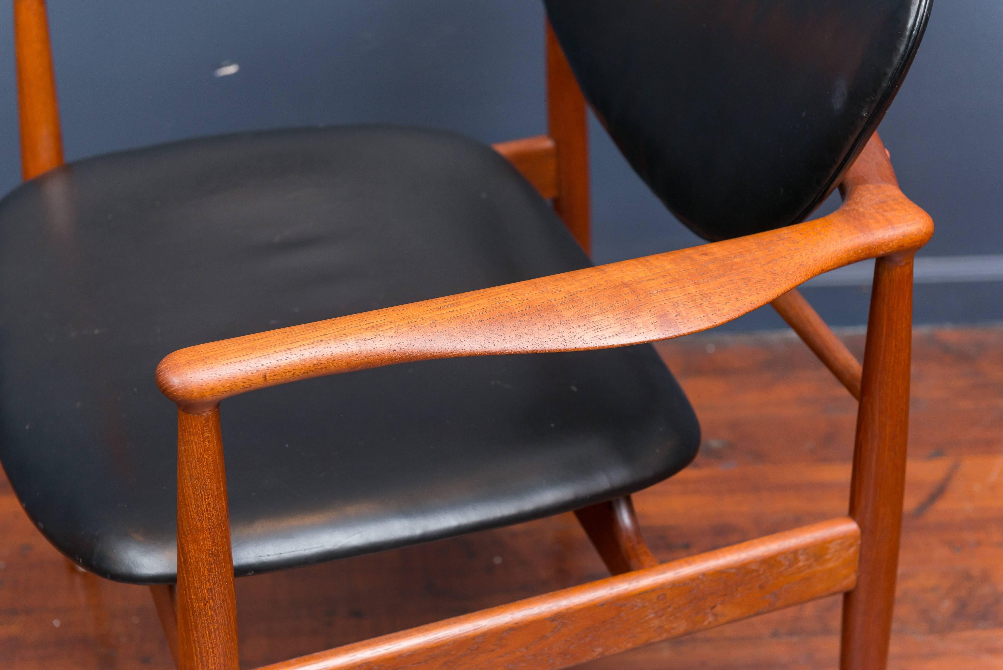 Finn Juhl NV 48 Stuhl für Niels Vodder im Zustand „Gut“ im Angebot in San Francisco, CA