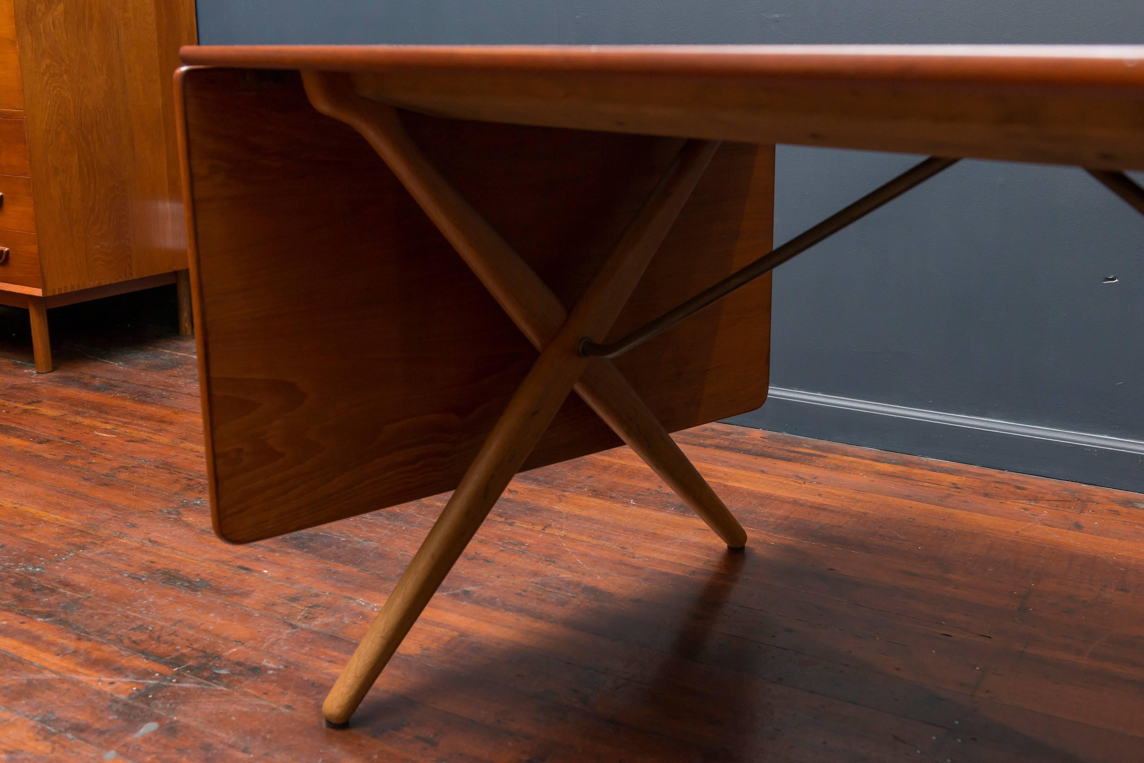 Mid-20th Century Hans Wegner Dining Table Model AT-309