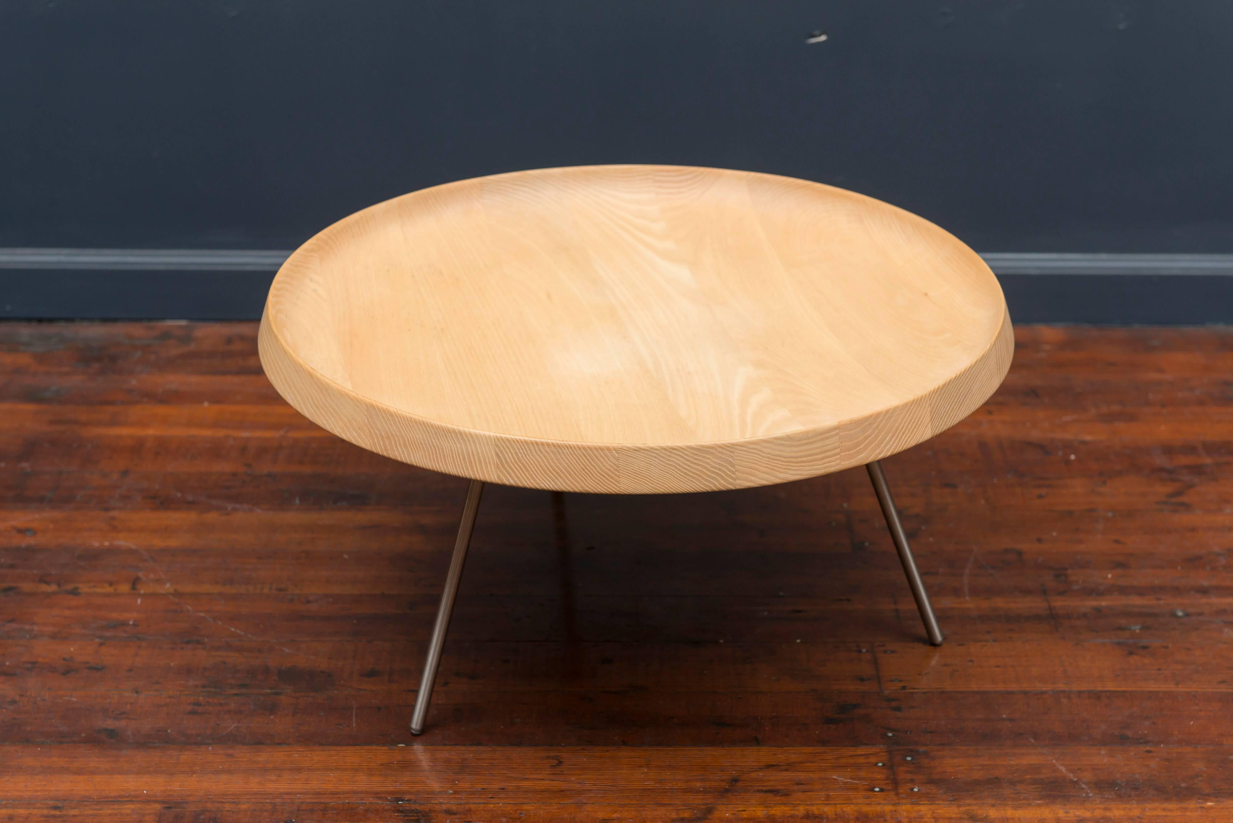 Hans J. Wagner design turned ash fruit bowl on a machined metal base. Produced by PP Mobler, Denmark 2005.