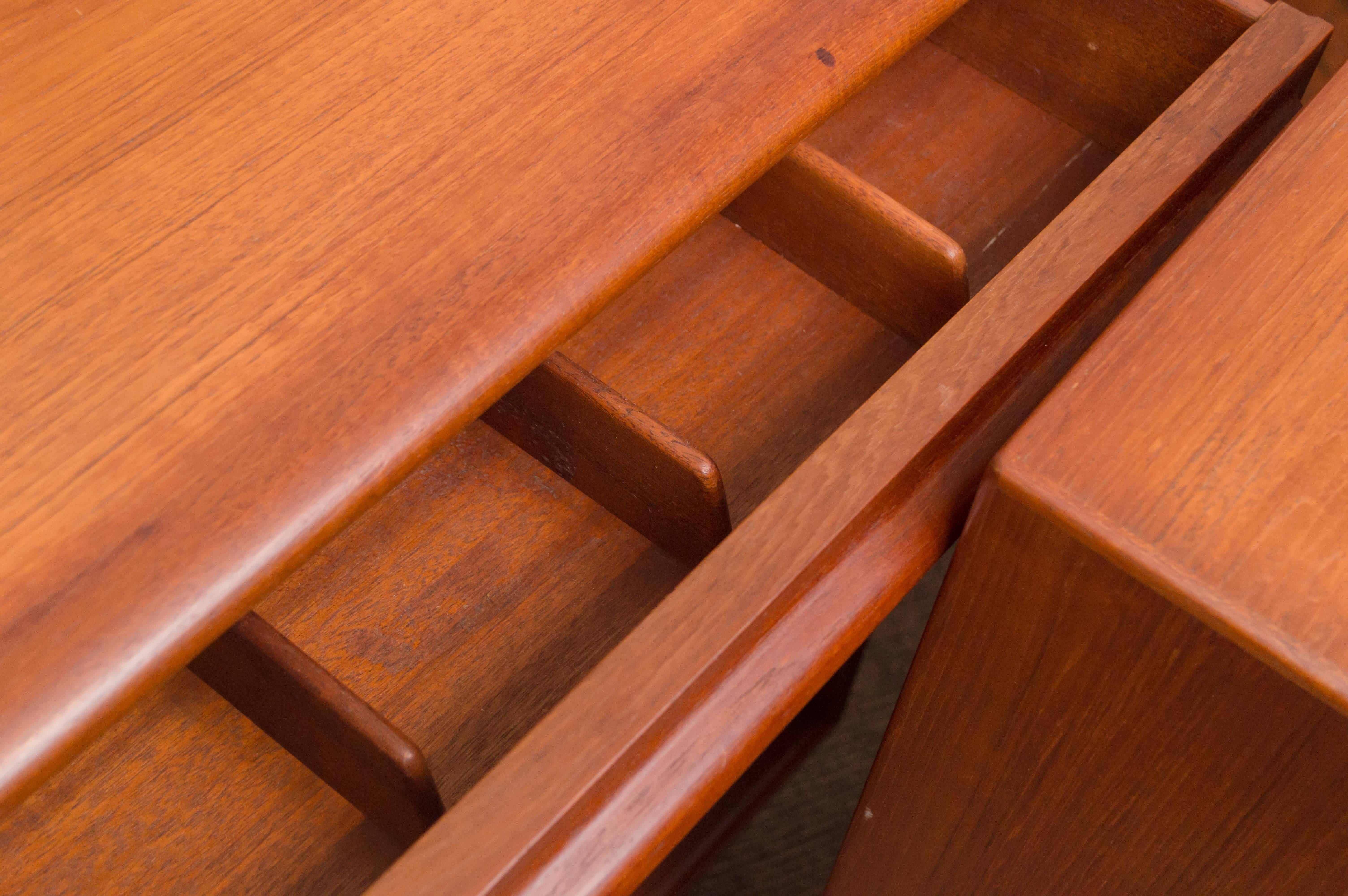Pair of Danish Teak Chests In Good Condition In San Francisco, CA
