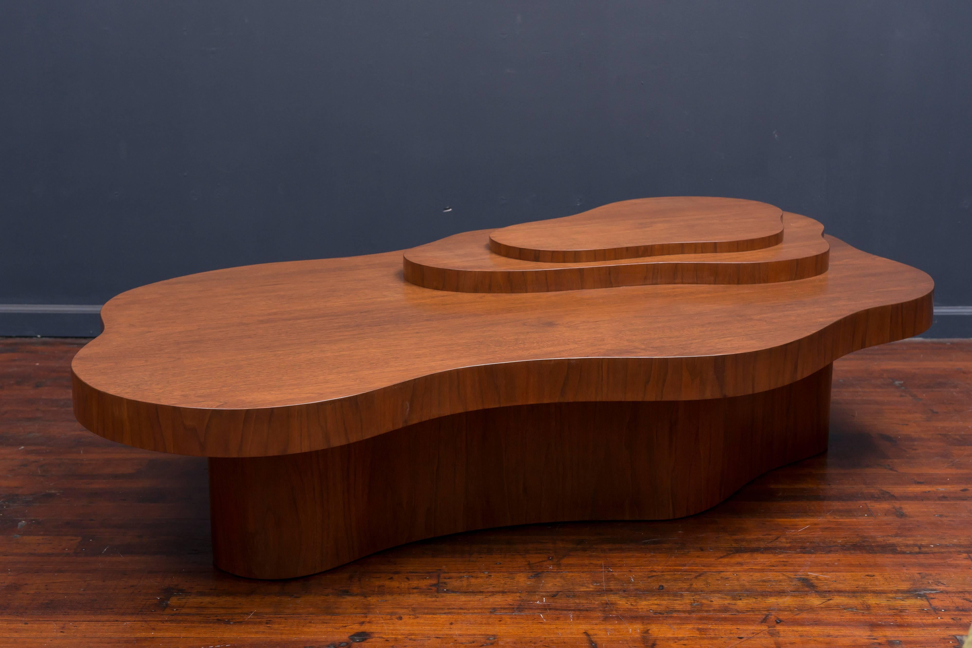 Mid-Century Modern Mid Century Mesa Coffee Table