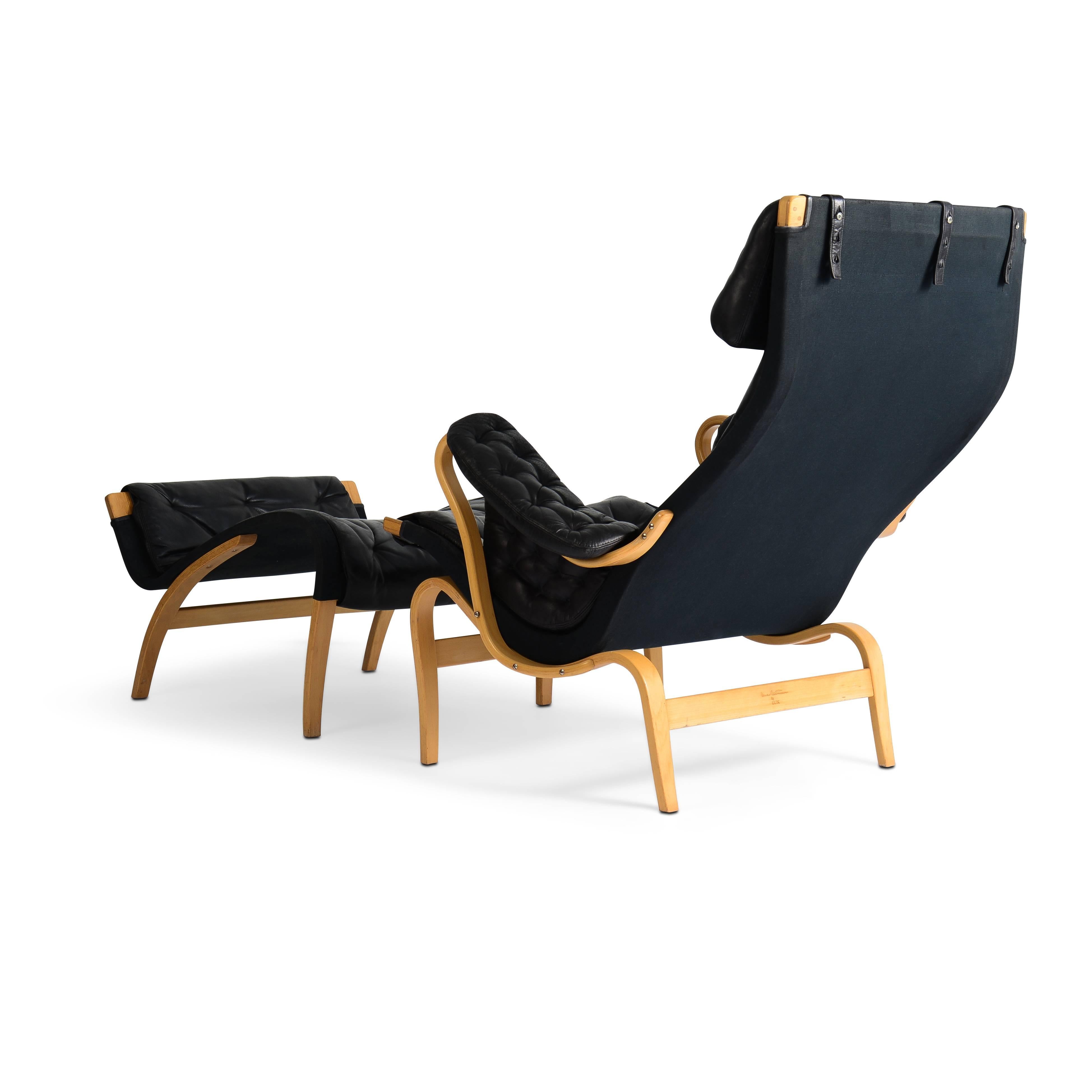 Swedish Pernilla Lounge Chair and Ottoman by Bruno Mathsson For Sale