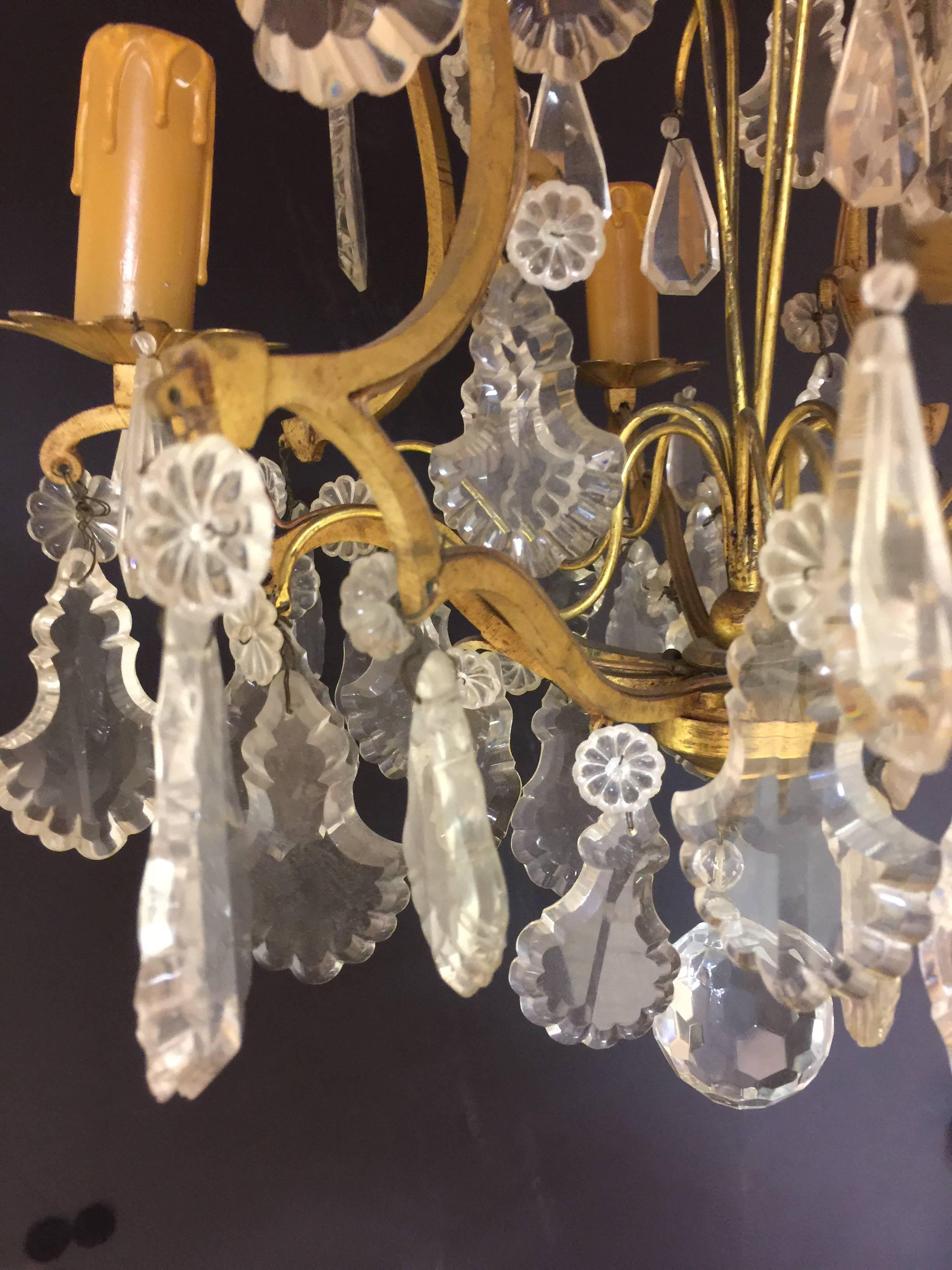Louis XV Late 19th Early-20th Century French Crystal and Bronze Chandelier