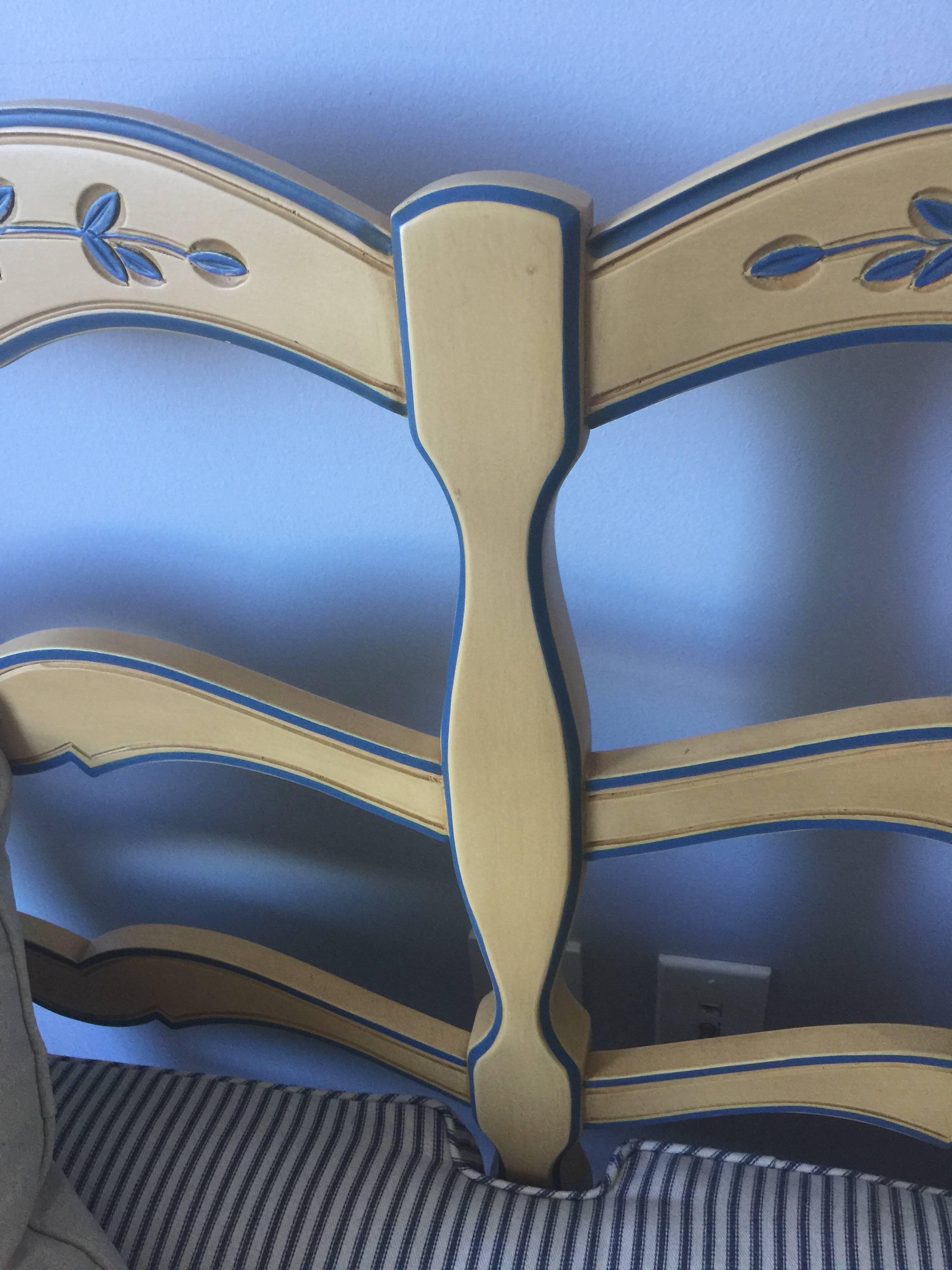 Bree French Rush Settee Bleu Jaune 'Bench' In Excellent Condition In San Francisco, CA