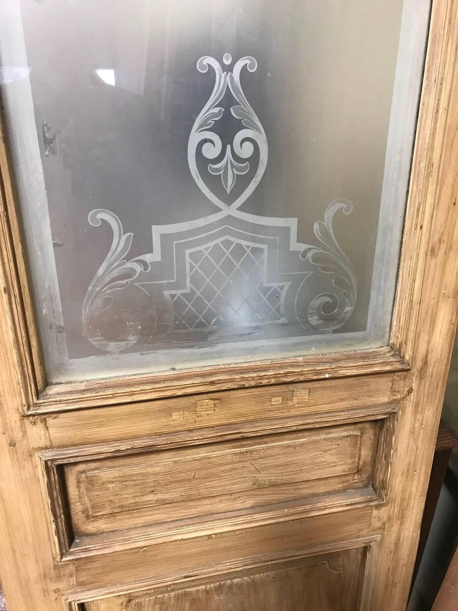 ON SALE  19th Century French Etched Glass Door For Sale 2