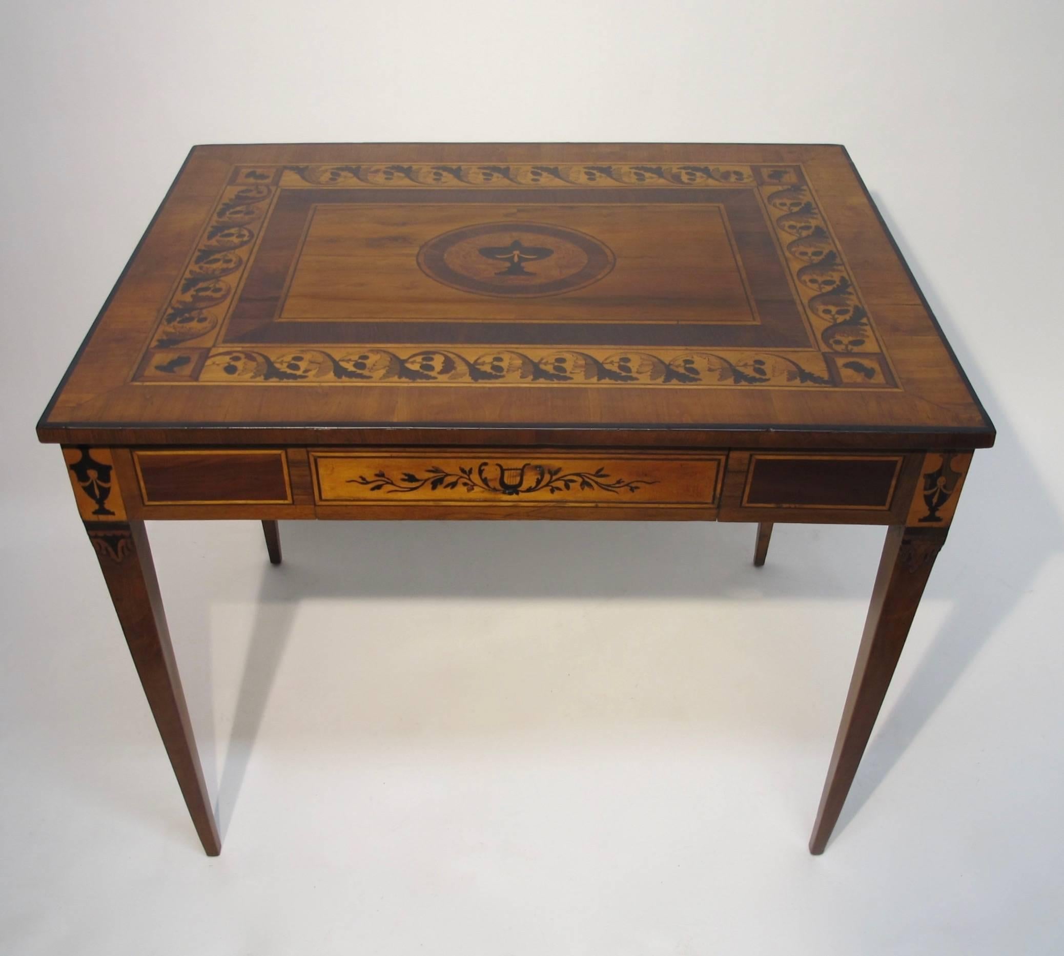 italian writing desk